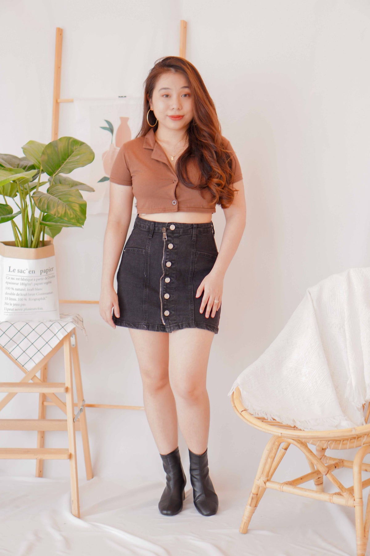 Cocoa Hills Collar Cropped Top in Brown