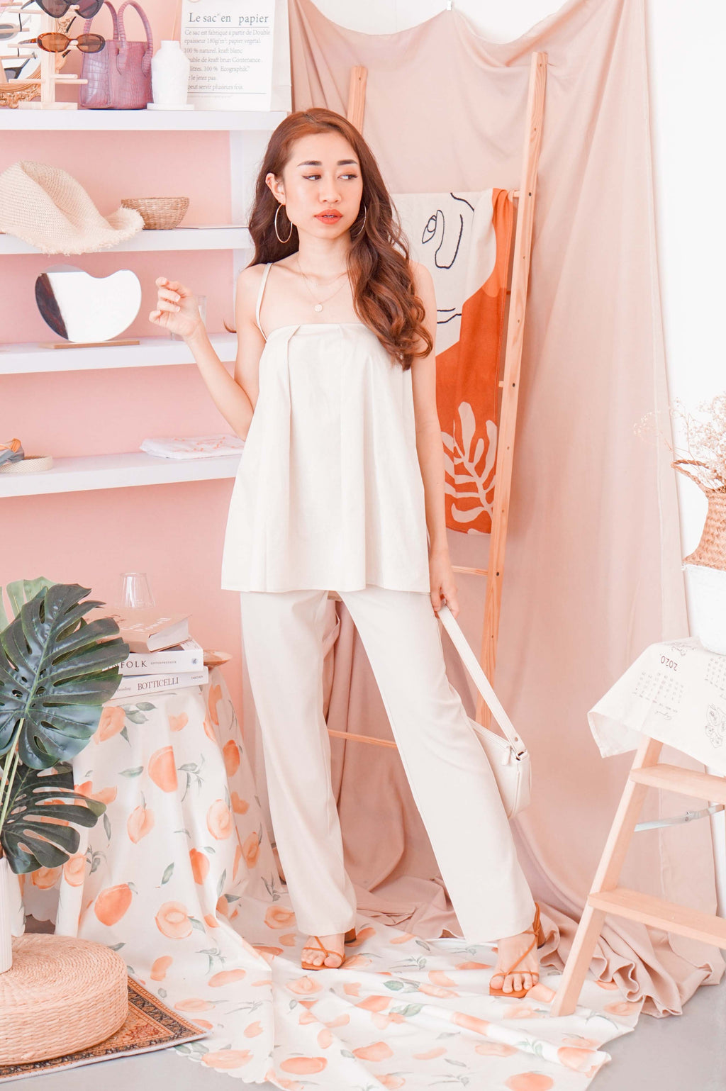 Step Up Pants in Beige