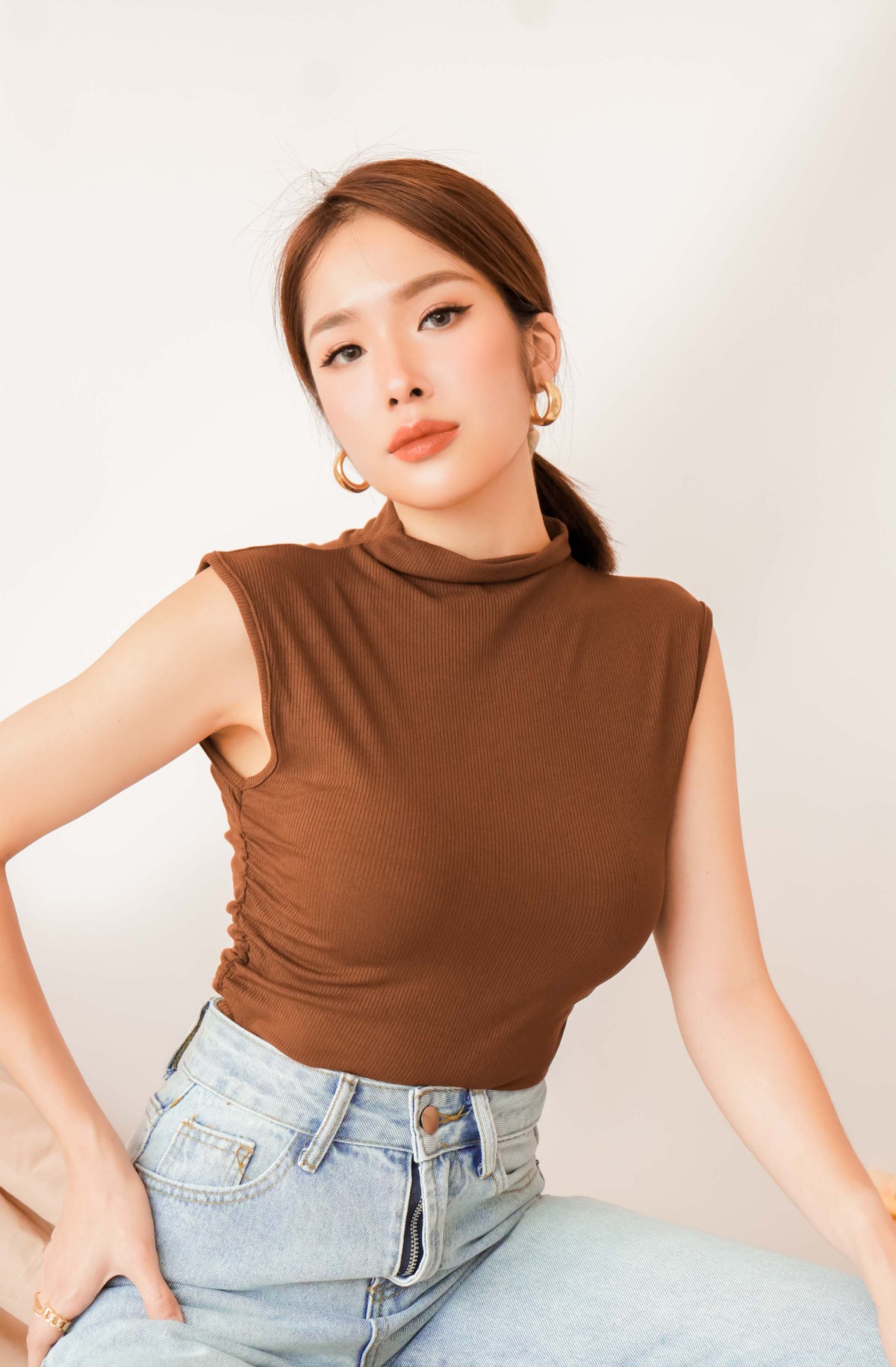 Liza High Neck Basic Top in Brown
