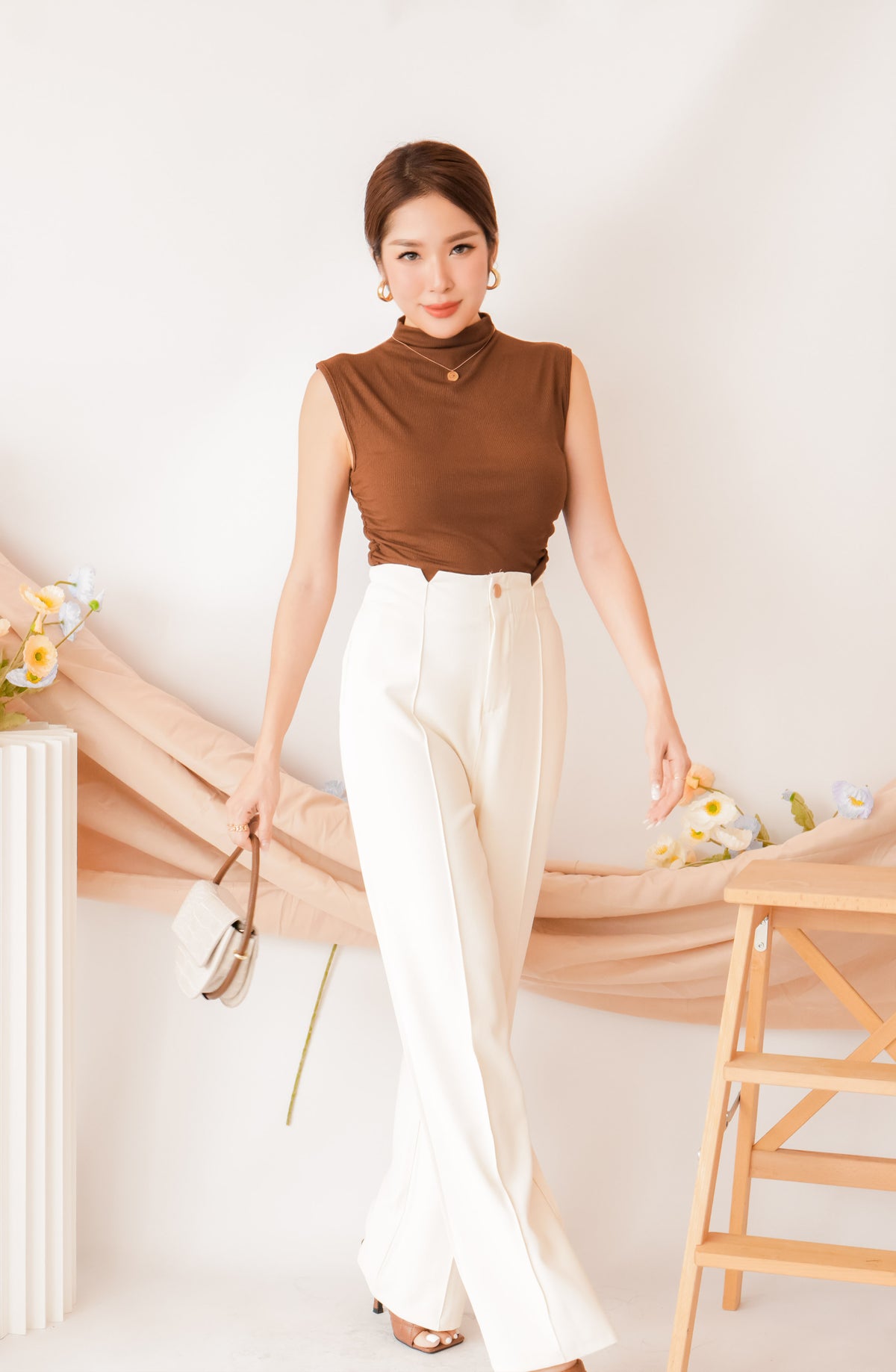 Liza High Neck Basic Top in Brown