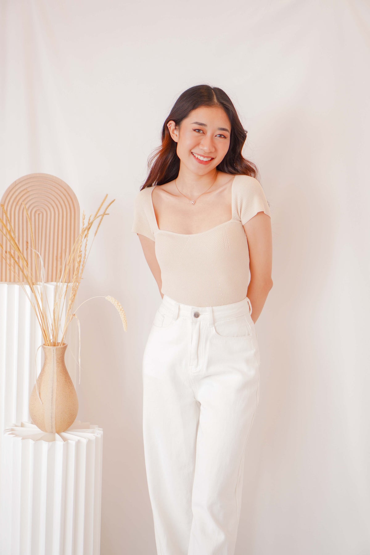 Lola Sweetheart Knit Top in Beige