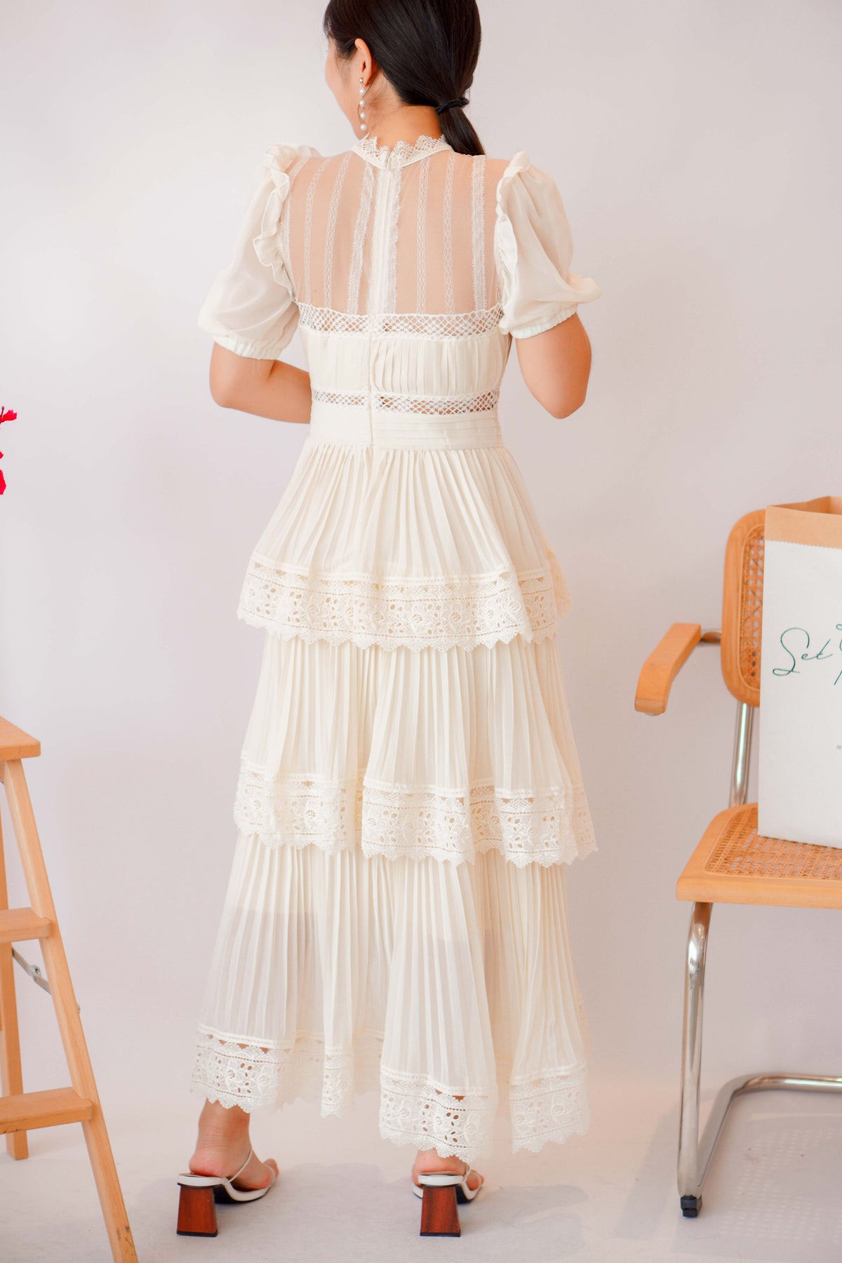 (PREMIUM) Lady Diane Layered Maxi Dress in Cream