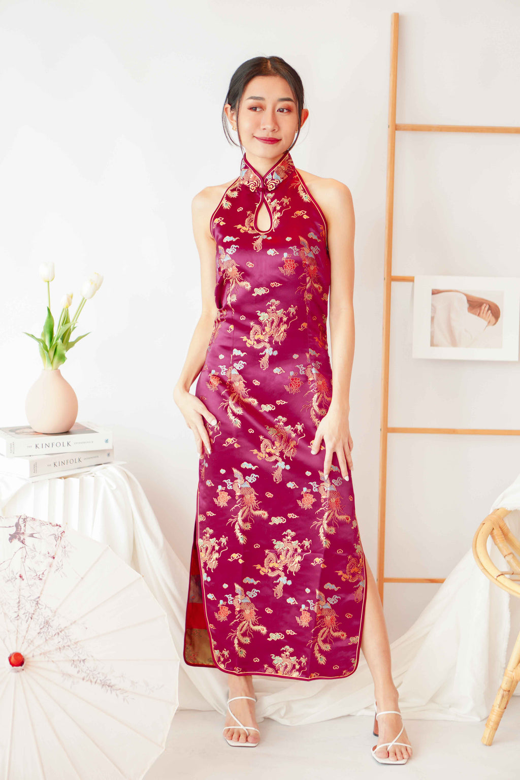 Foo Traditional Halter Cheongsam in Red