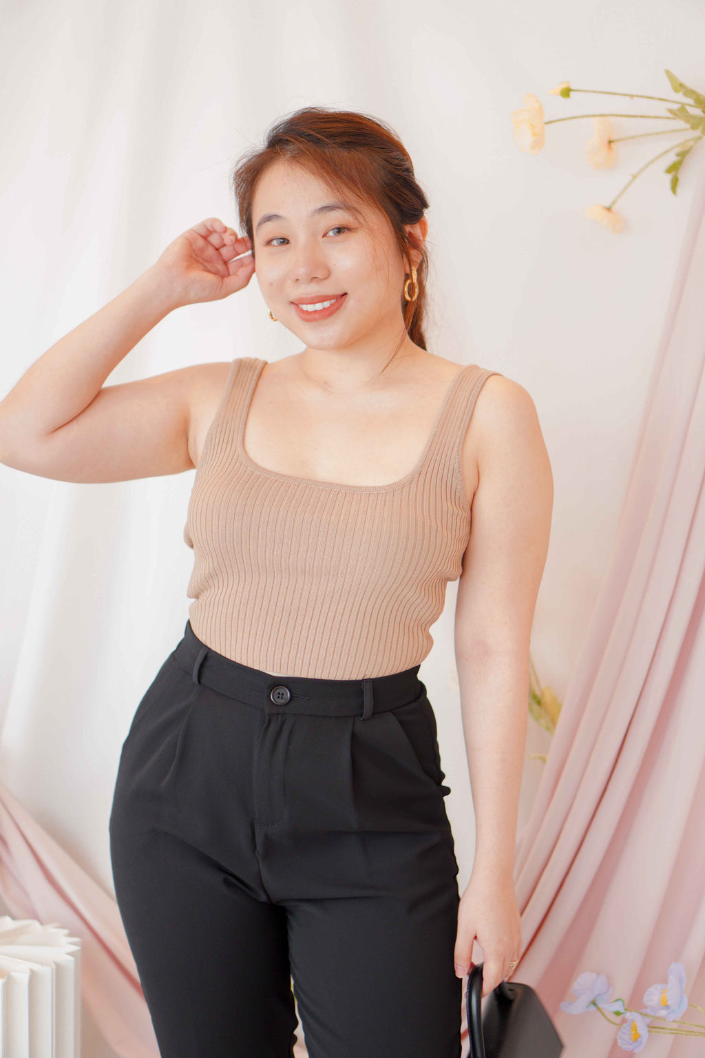 Tammy Basic Knit Crop Top in Khaki