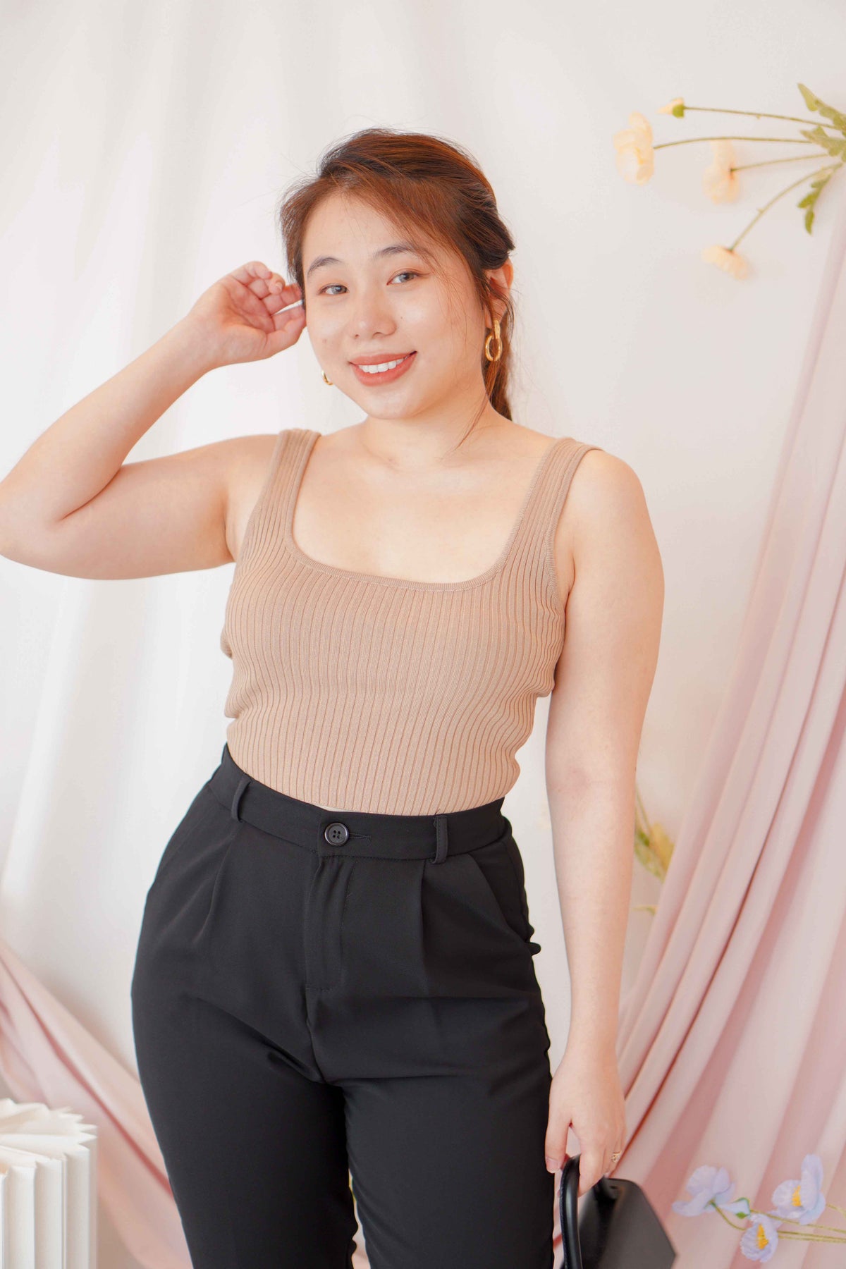 Tammy Basic Knit Crop Top in Khaki