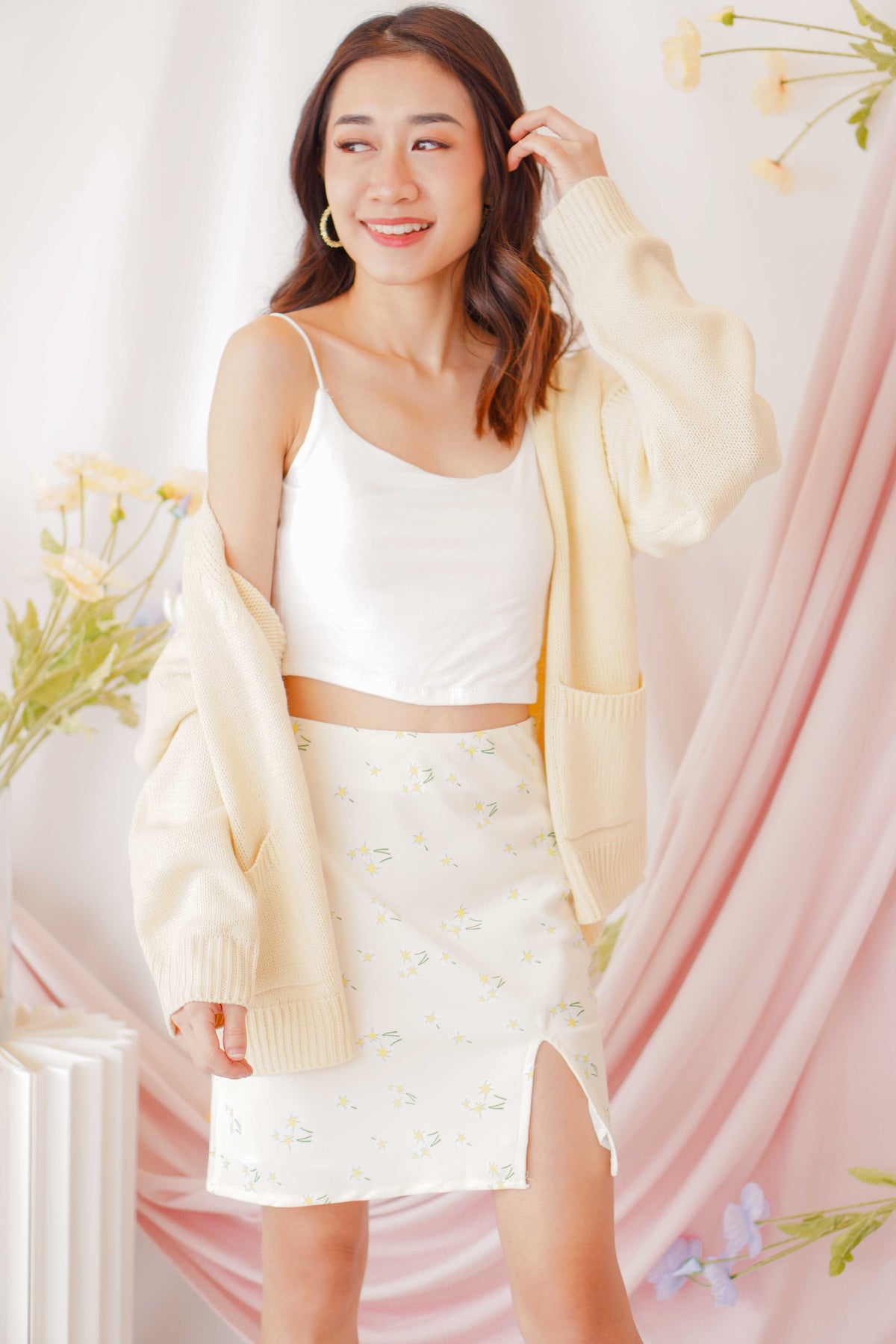 Dahlia Dreamer Floral Skirt in Light Yellow