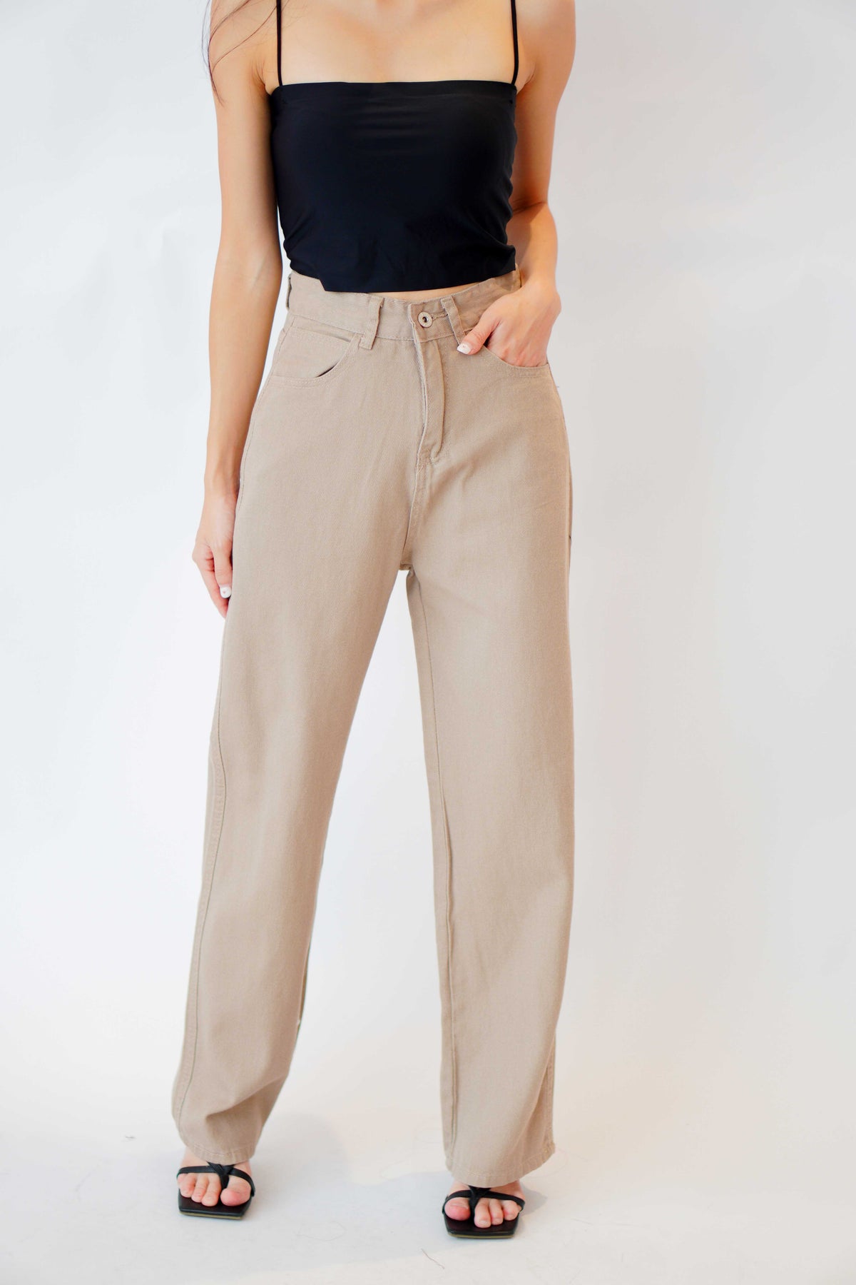Rodeo Wide Legged Jeans in Khaki