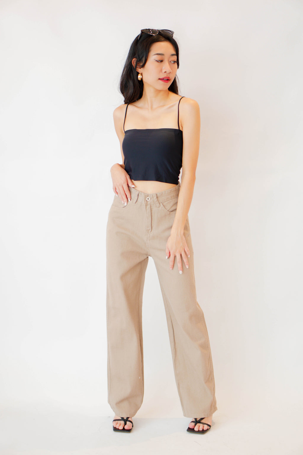 Rodeo Wide Legged Jeans in Khaki