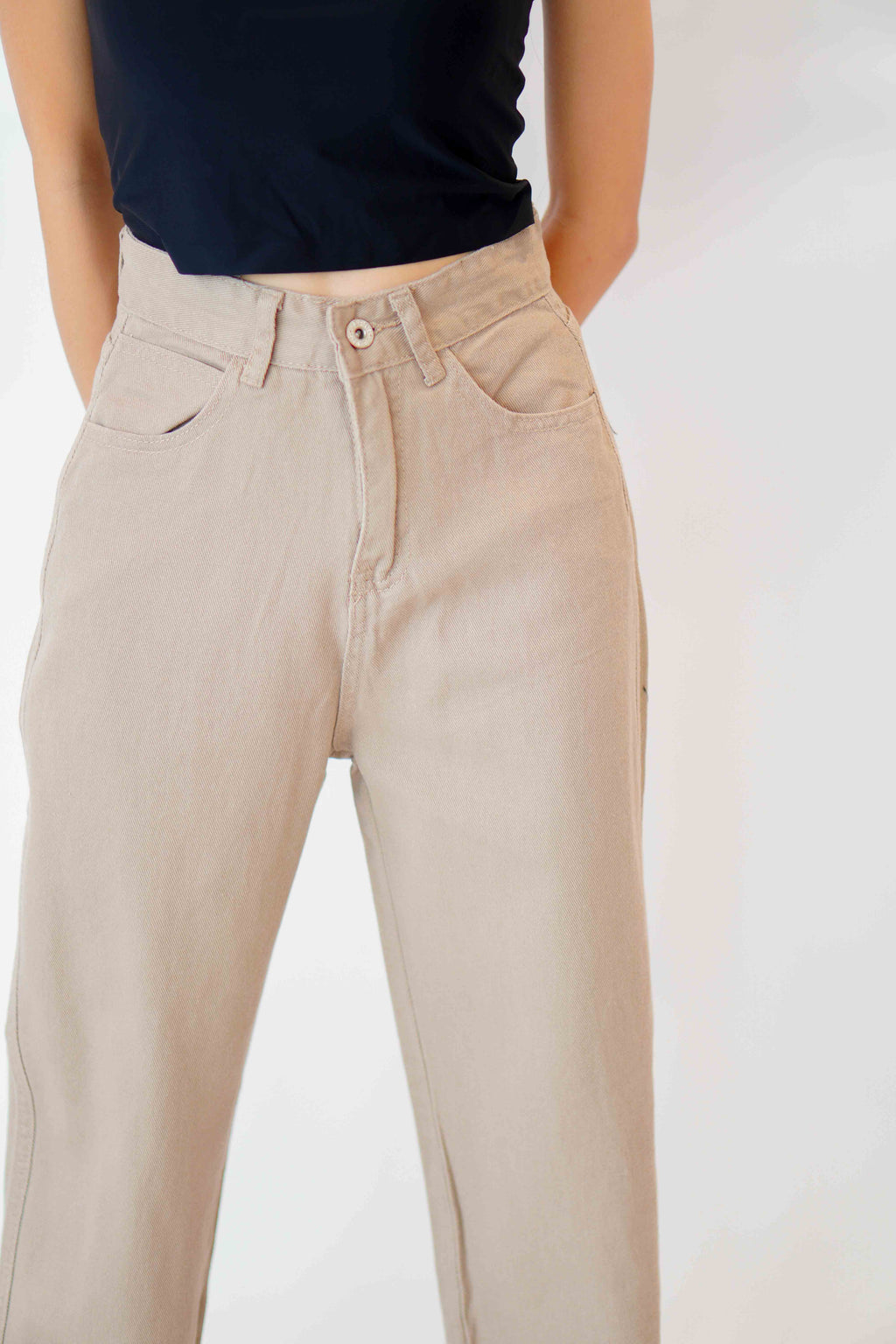 Rodeo Wide Legged Jeans in Khaki