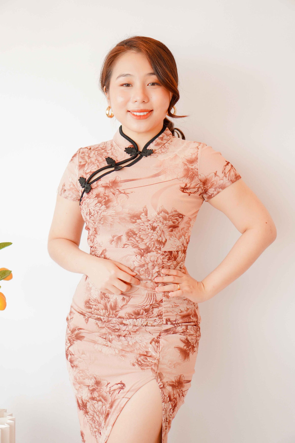 Rong Ruched Bodycon Cheongsam in Dark Maroon