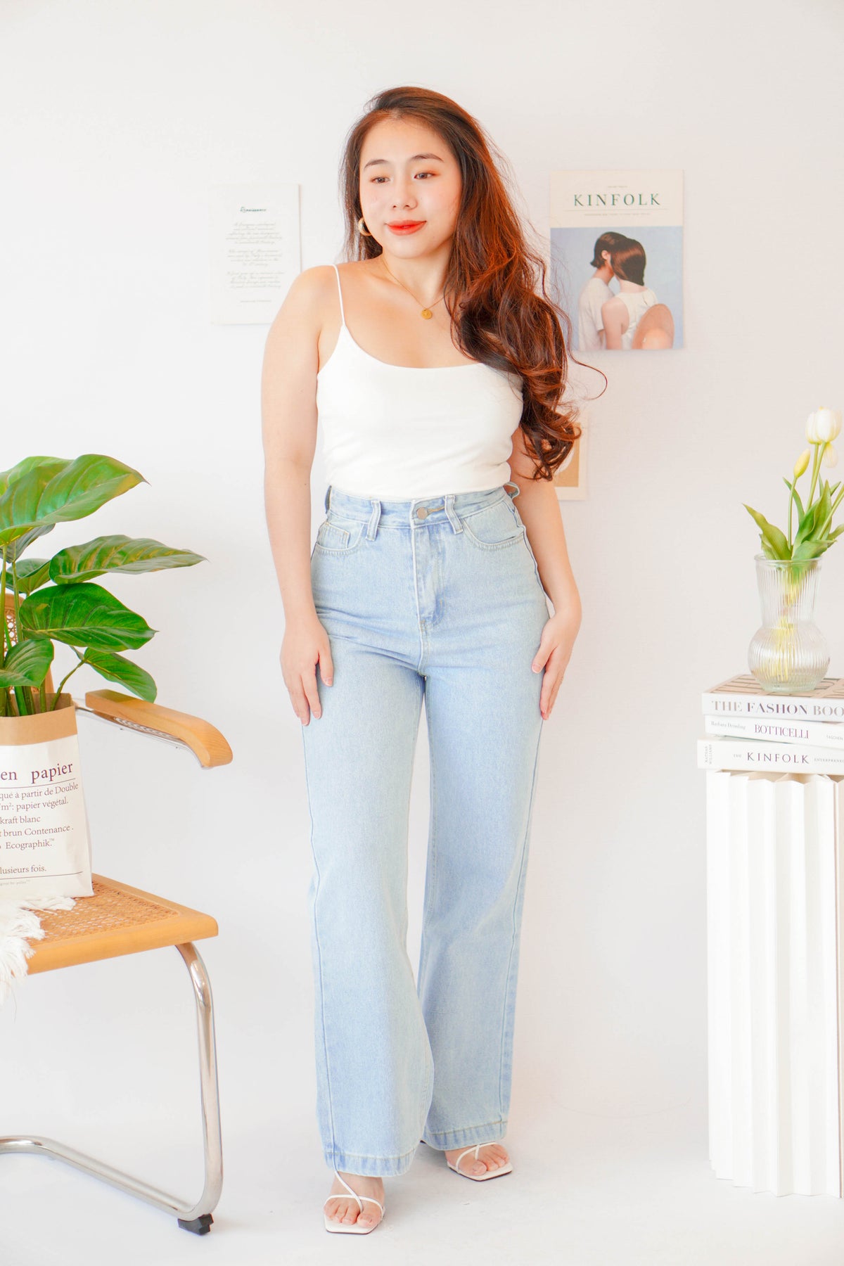 Mila High Waisted Jeans in Light Blue