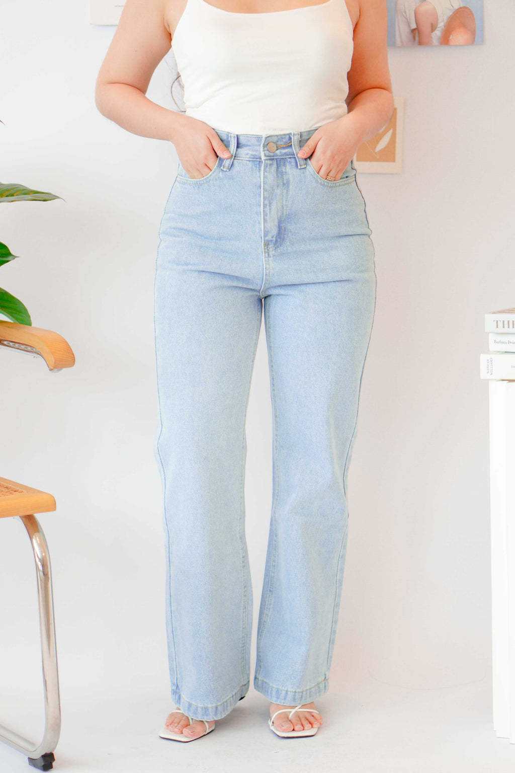 Mila High Waisted Jeans in Light Blue