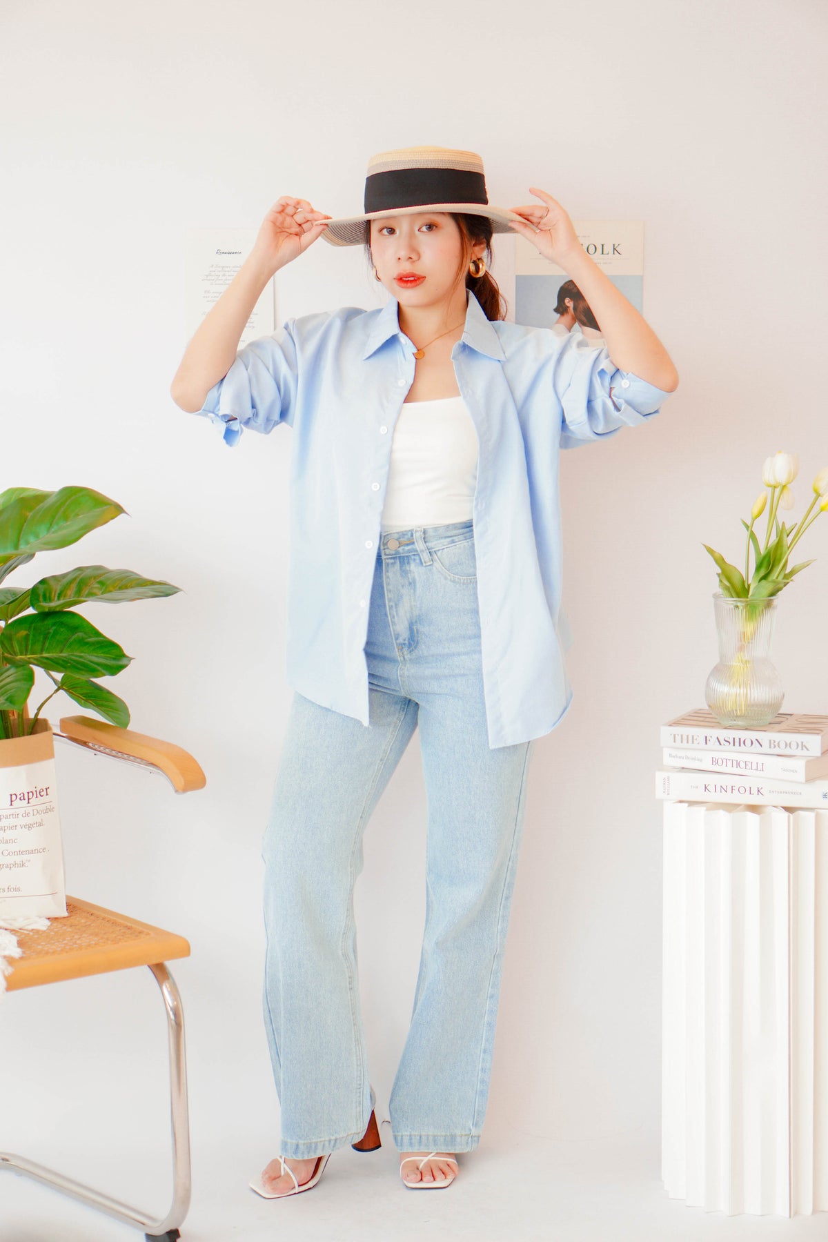 Mila High Waisted Jeans in Light Blue