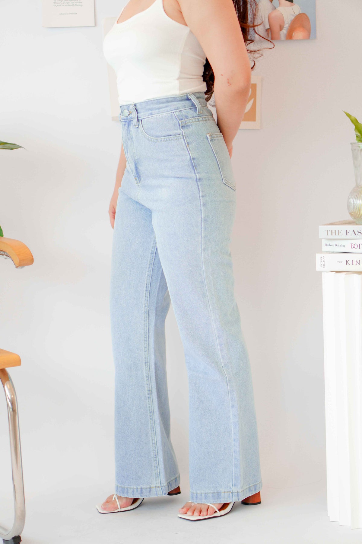 Mila High Waisted Jeans in Light Blue