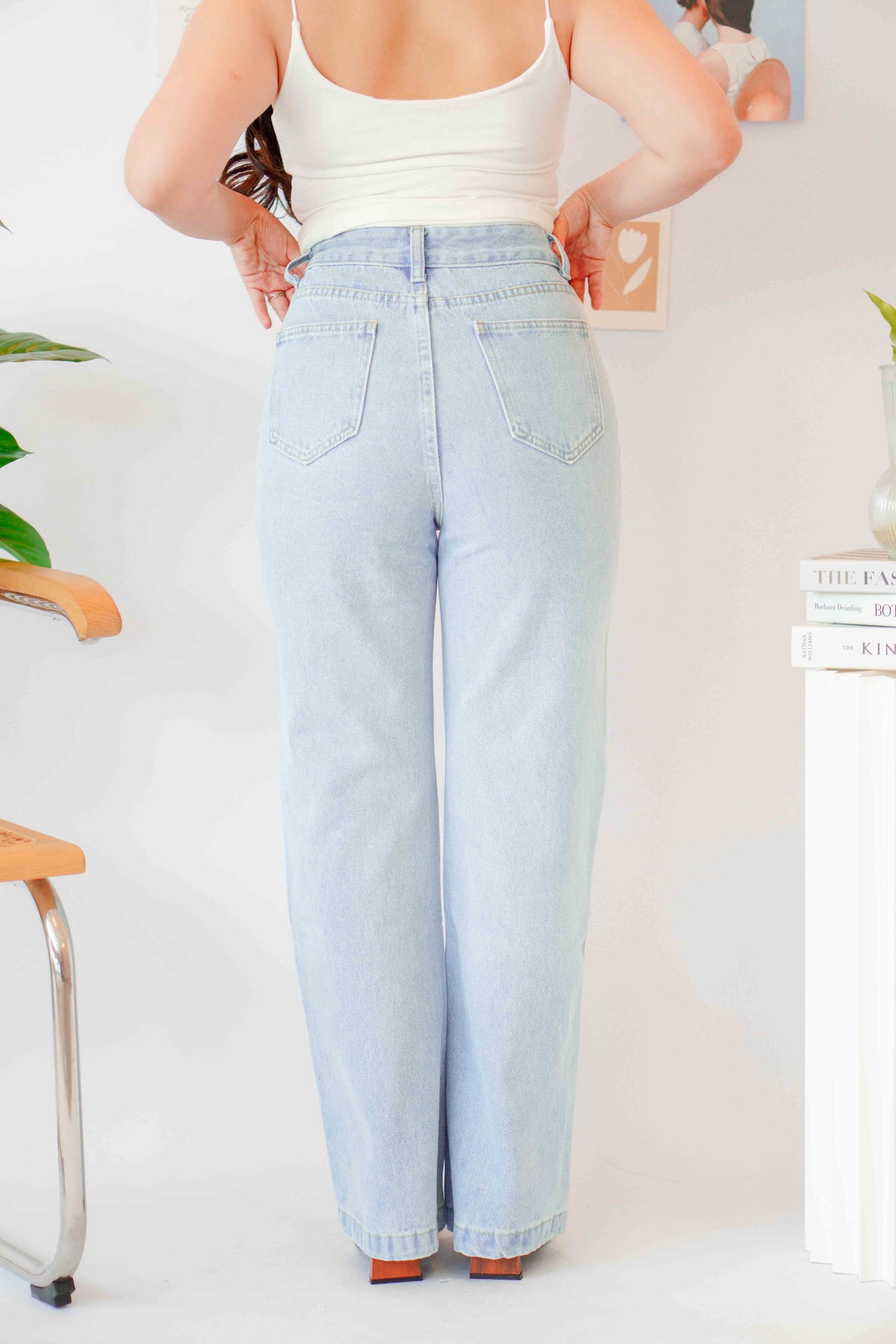 Mila High Waisted Jeans in Light Blue