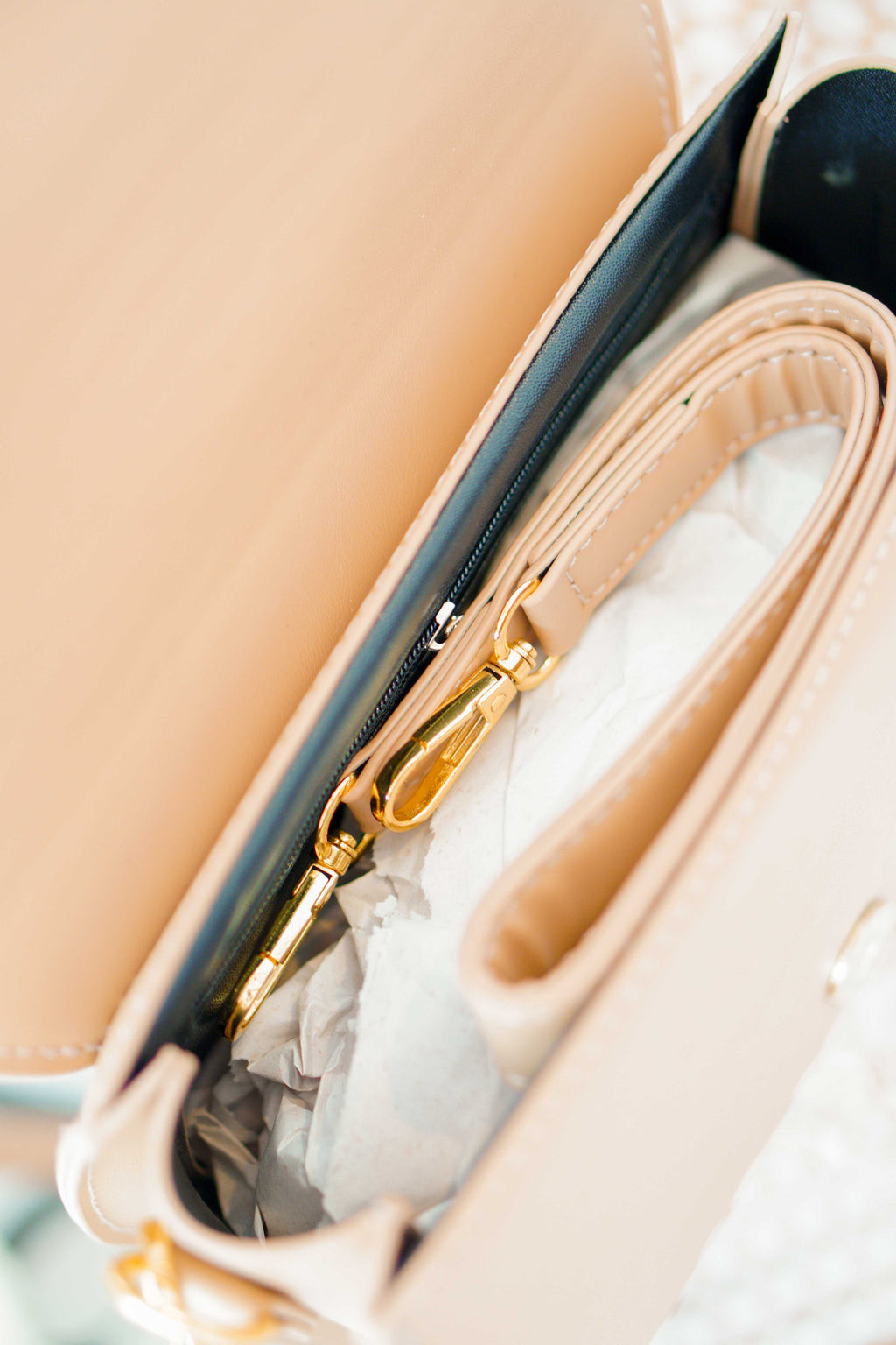 Seidi Buckle Bag