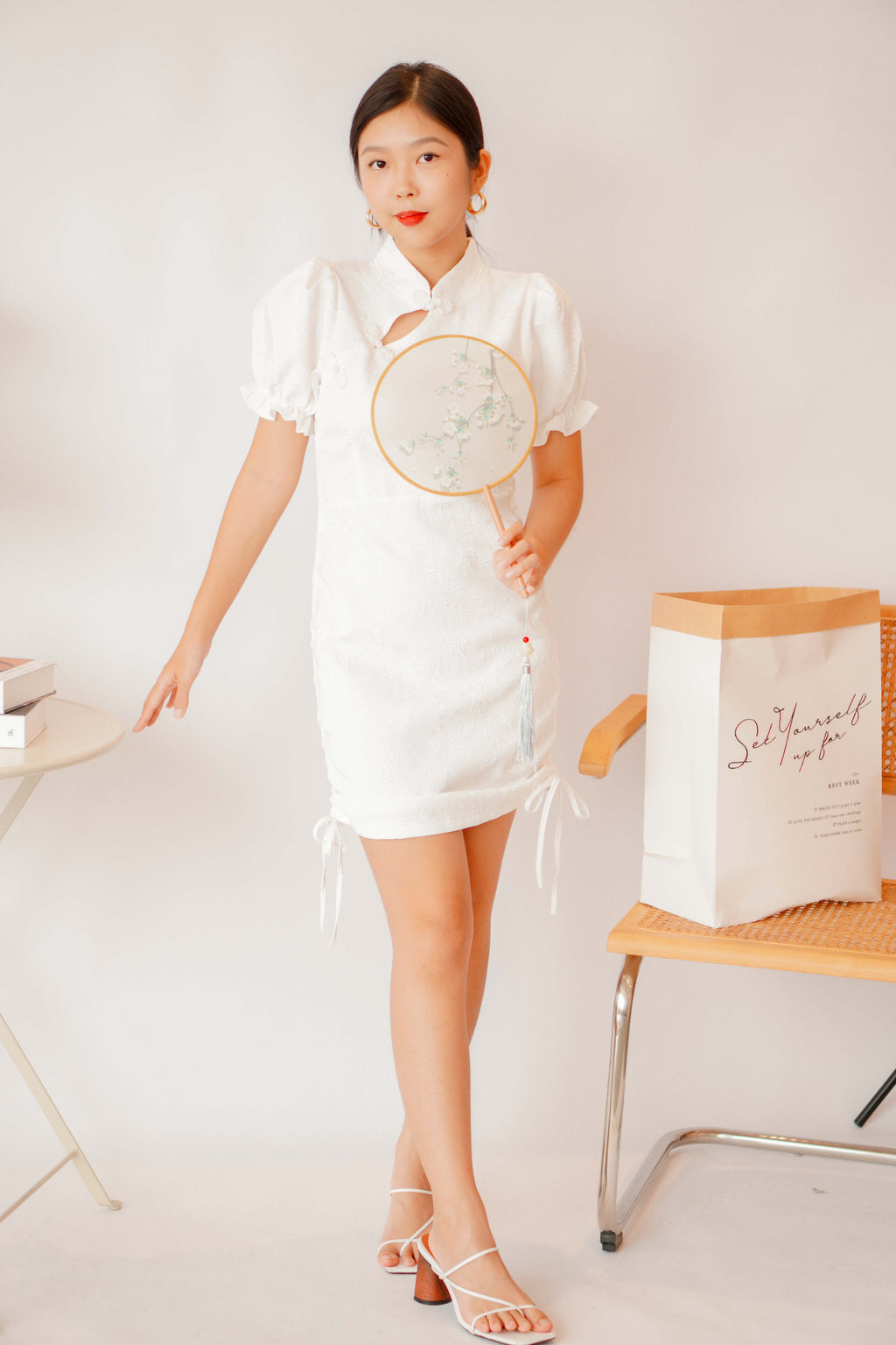 Ai Side Ruched Cheongsam in White With Puffy Sleeves