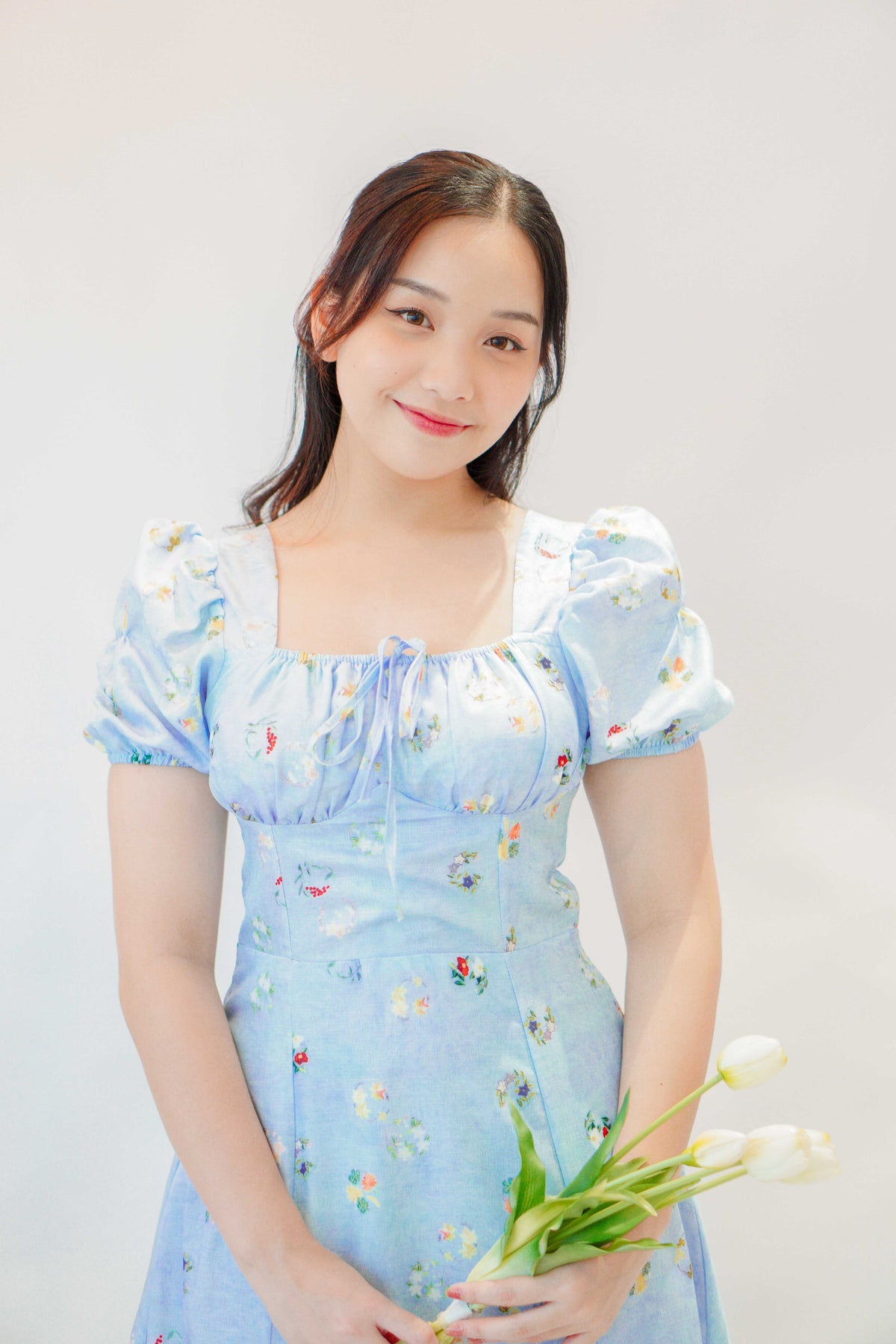 Mazarine Summer Floral Puffy Sleeves Maxi Dress in Blue