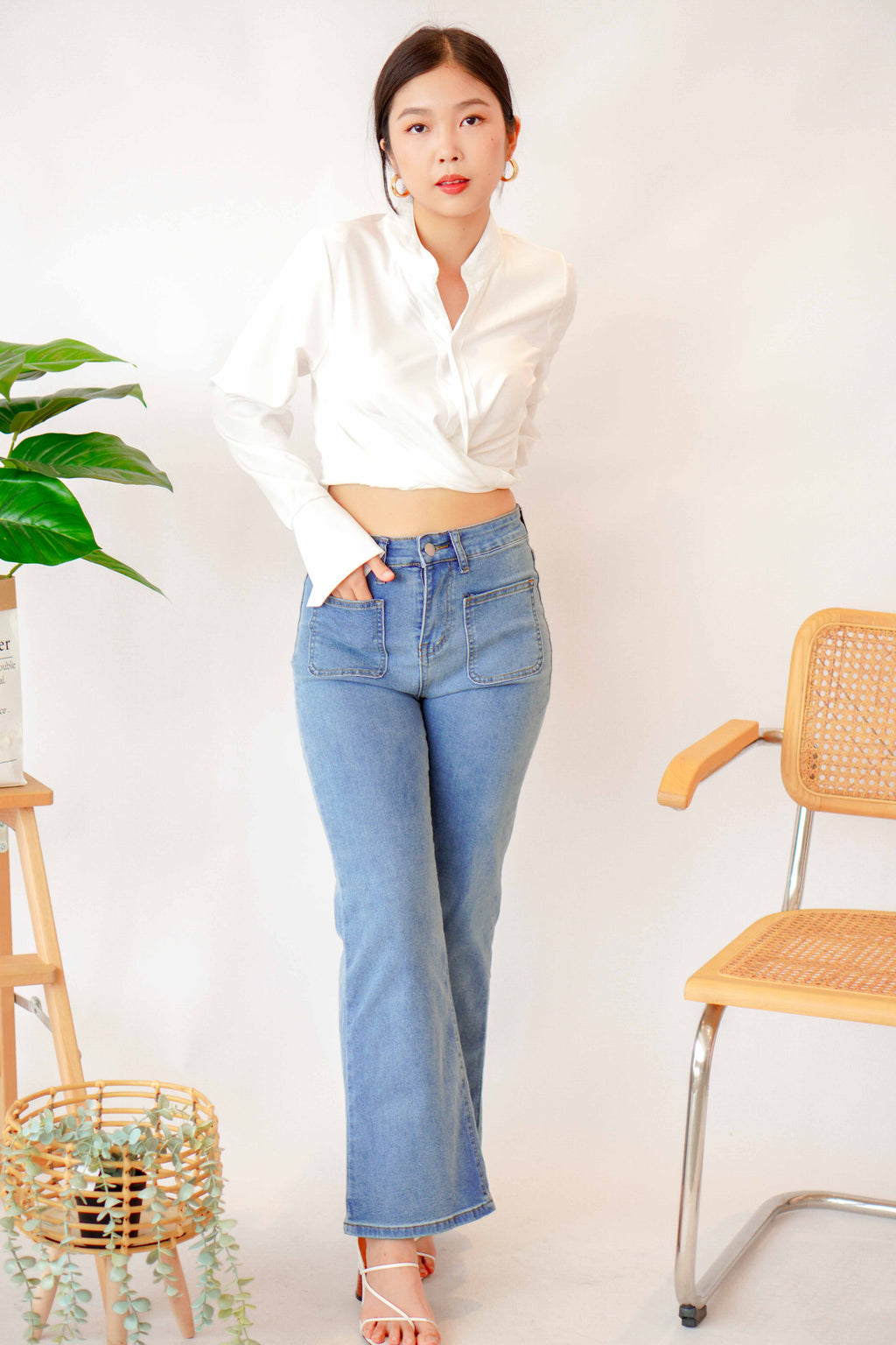 (BACKORDER) Rhaiza Front Tie Blouse Top in White