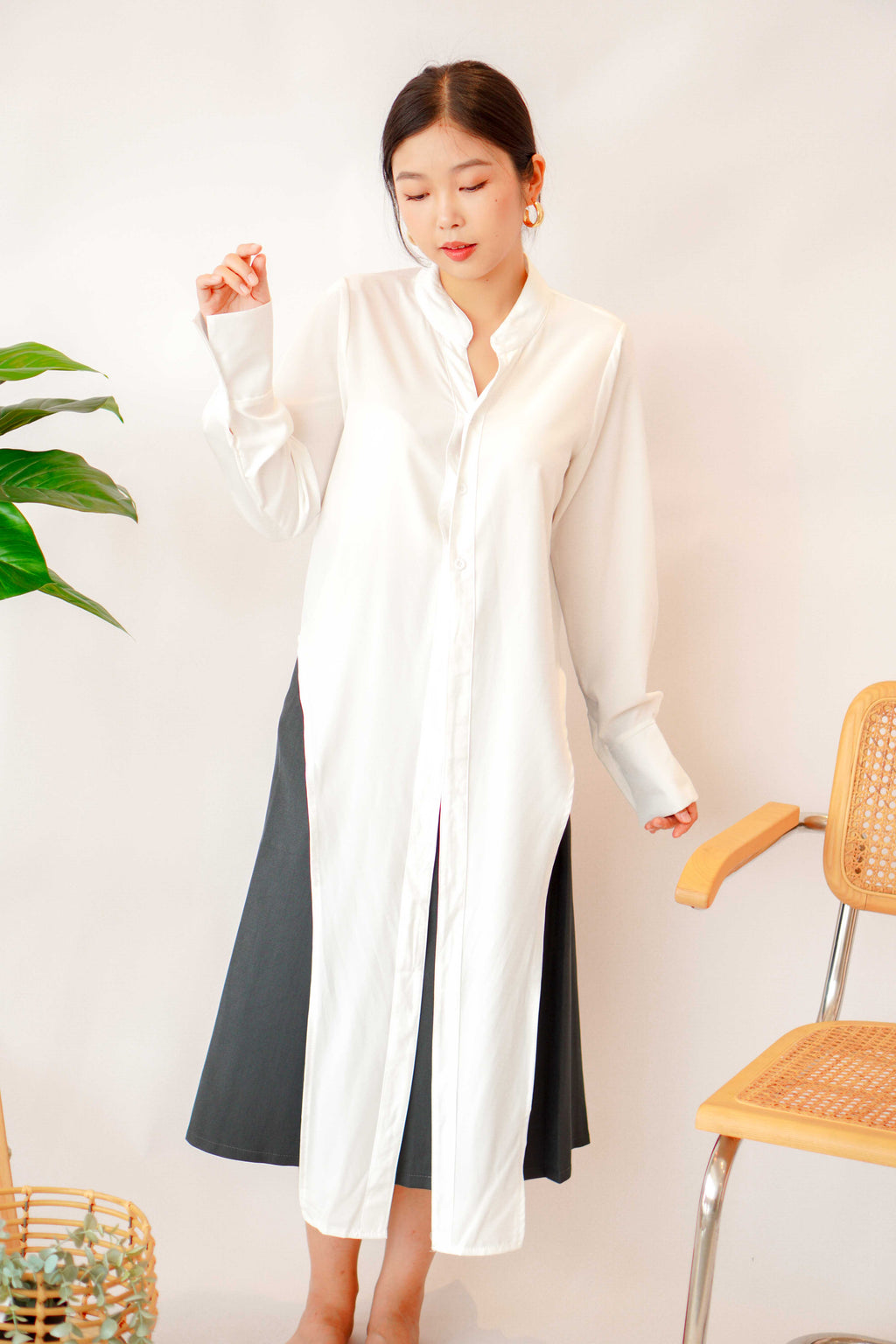 (BACKORDER) Rhaiza Front Tie Blouse Top in White