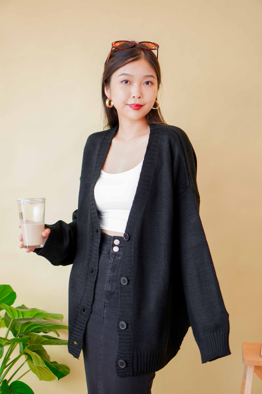 (BACKORDER) White Cloud Cardigan in Black