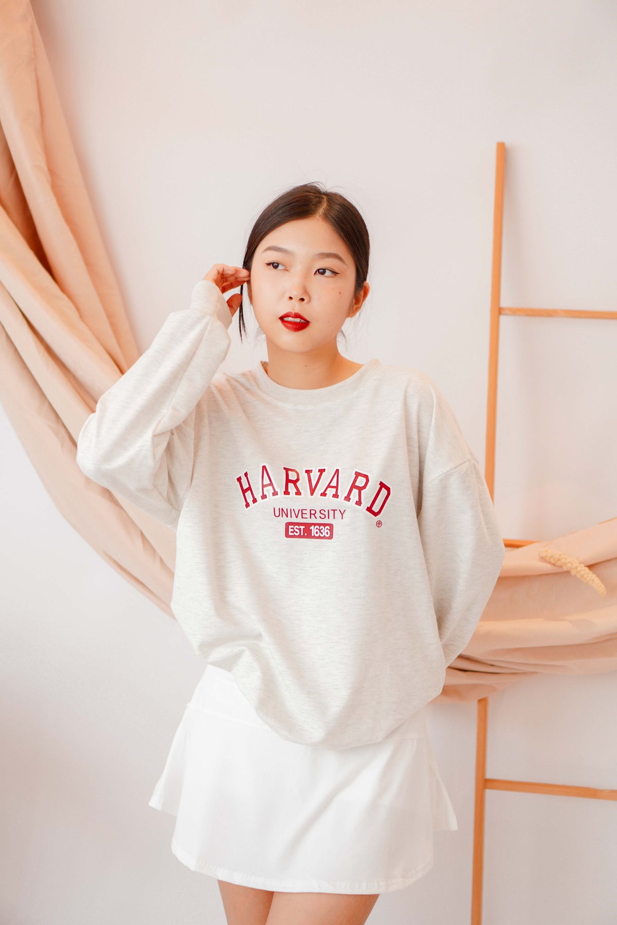 Ivy Girl Sweater in Grey