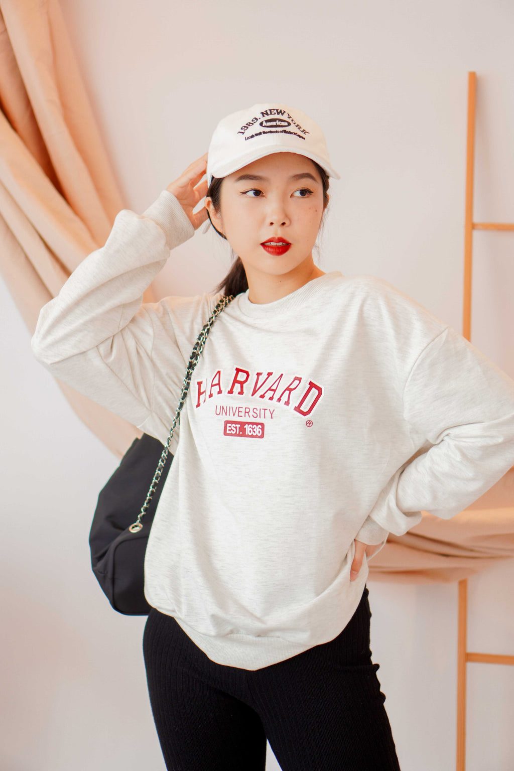 Ivy Girl Sweater in Grey