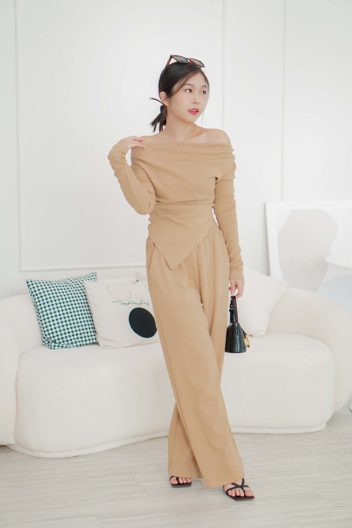 Coora Loose Sweatpants in Khaki