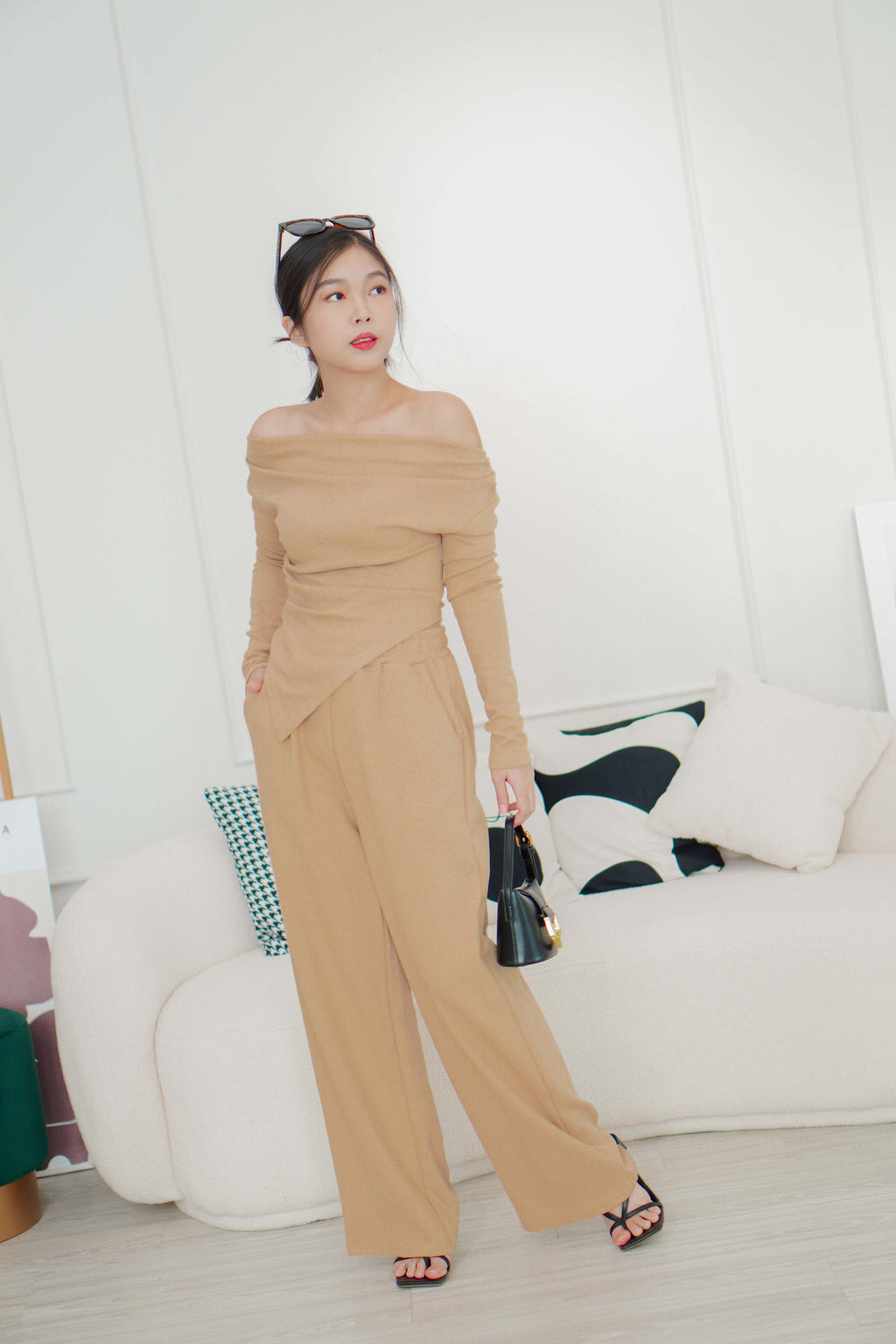 Coora Loose Sweatpants in Khaki