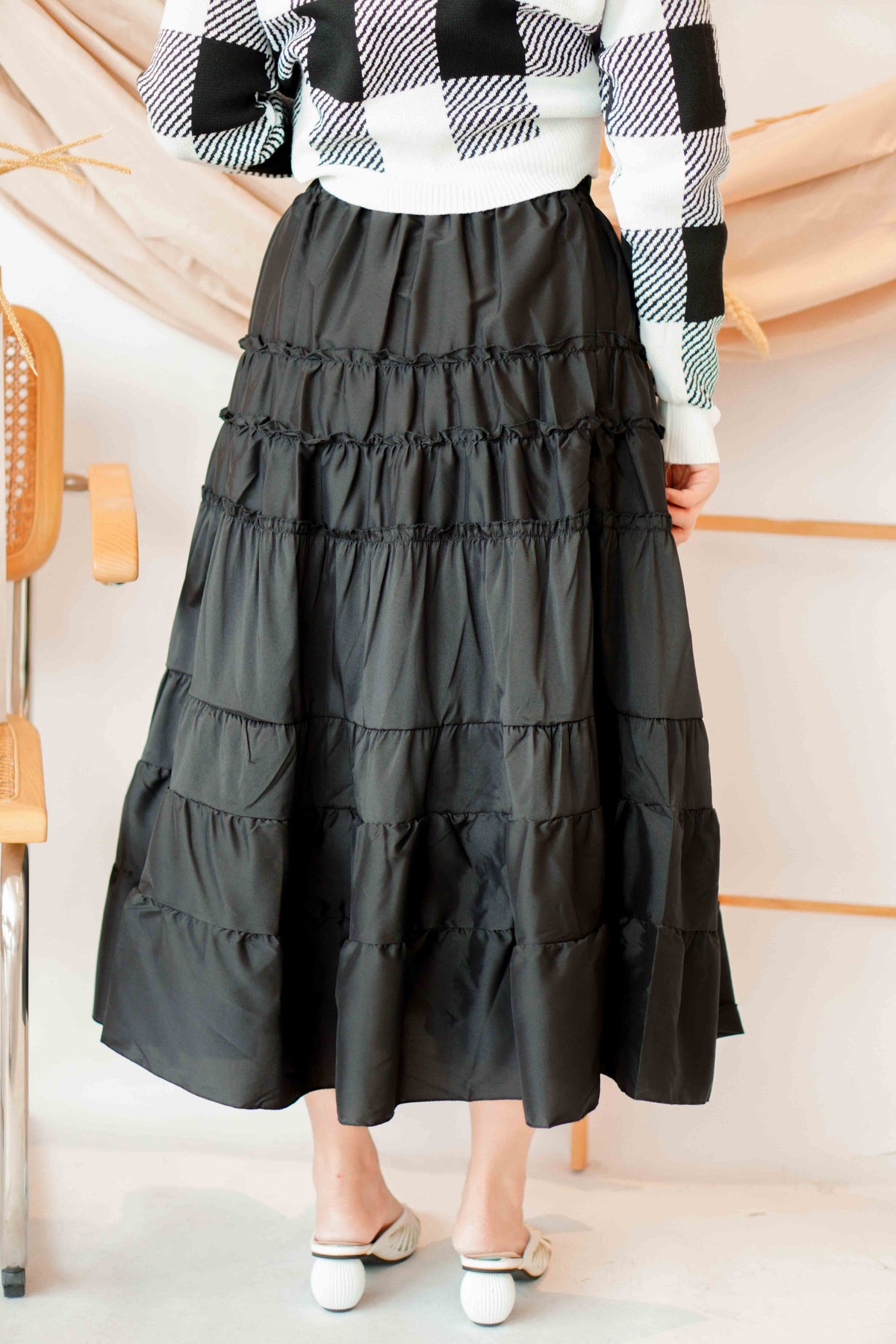 Days Like Sunday Layered Skirt in Black