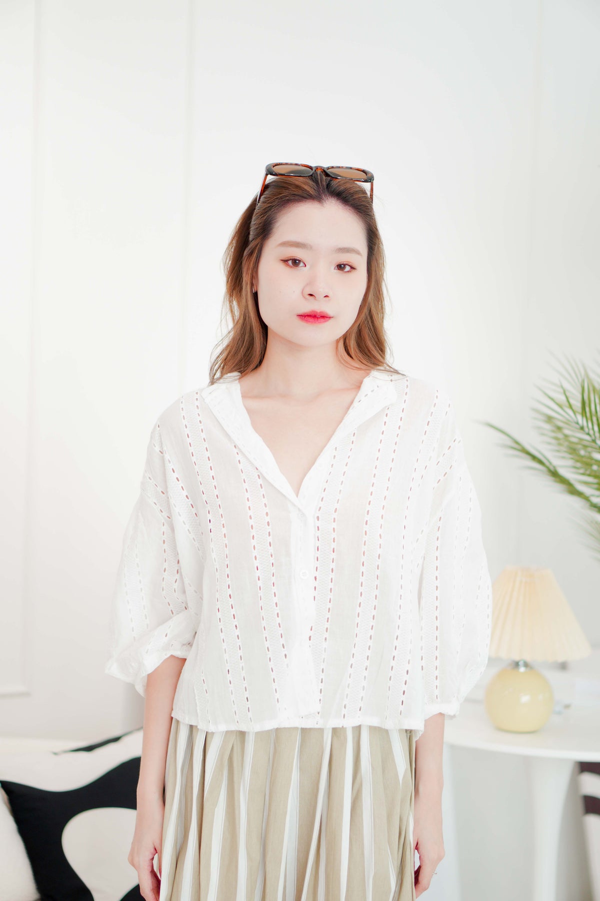 Minji Puffy Button Eyelet Lace Top in White