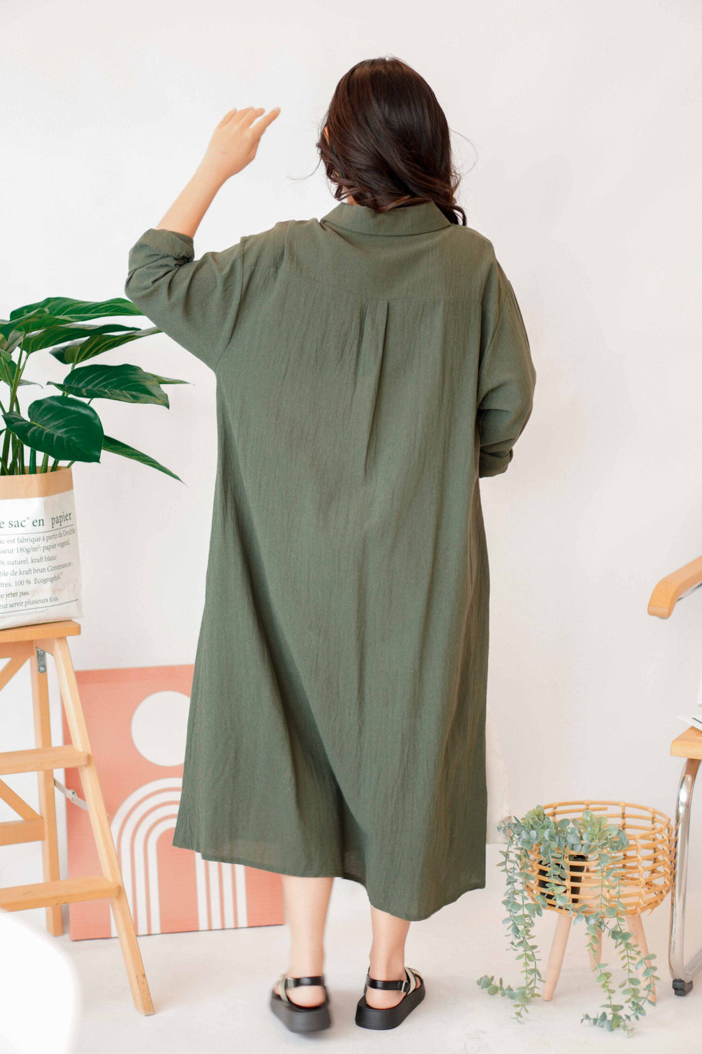 (BACKORDER) Anra Button Down Shirt Dress in Black