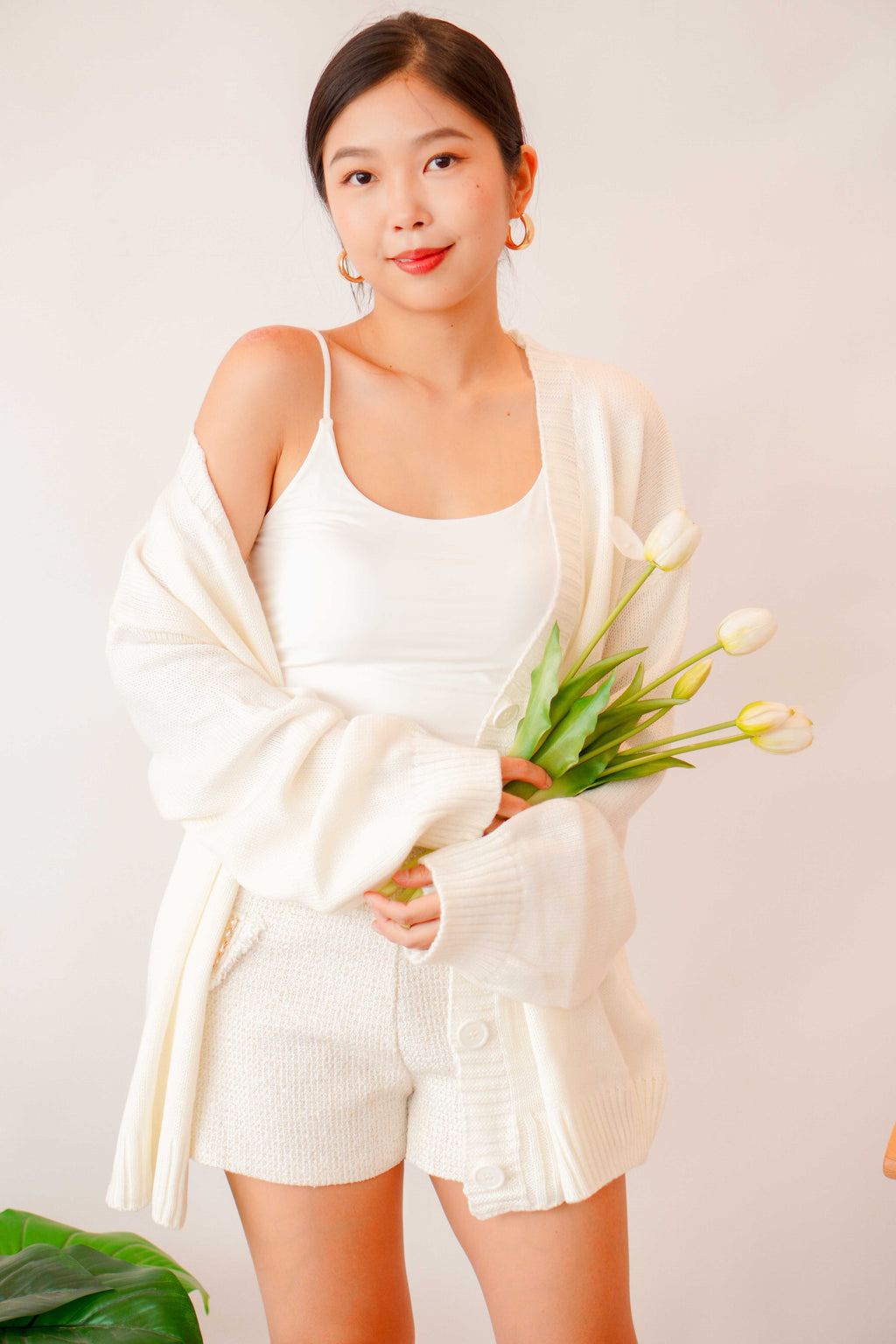 (BACKORDER) White Cloud Cardigan in Cream