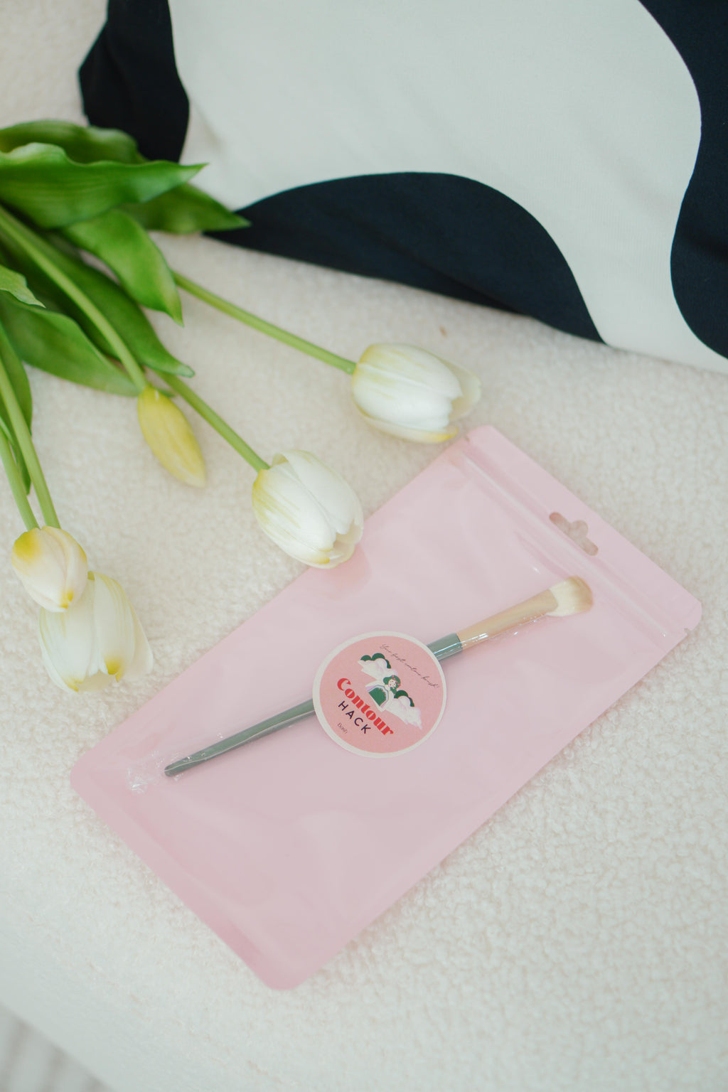 Contour Hack Makeup Brush