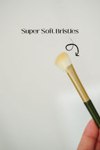 Contour Hack Makeup Brush
