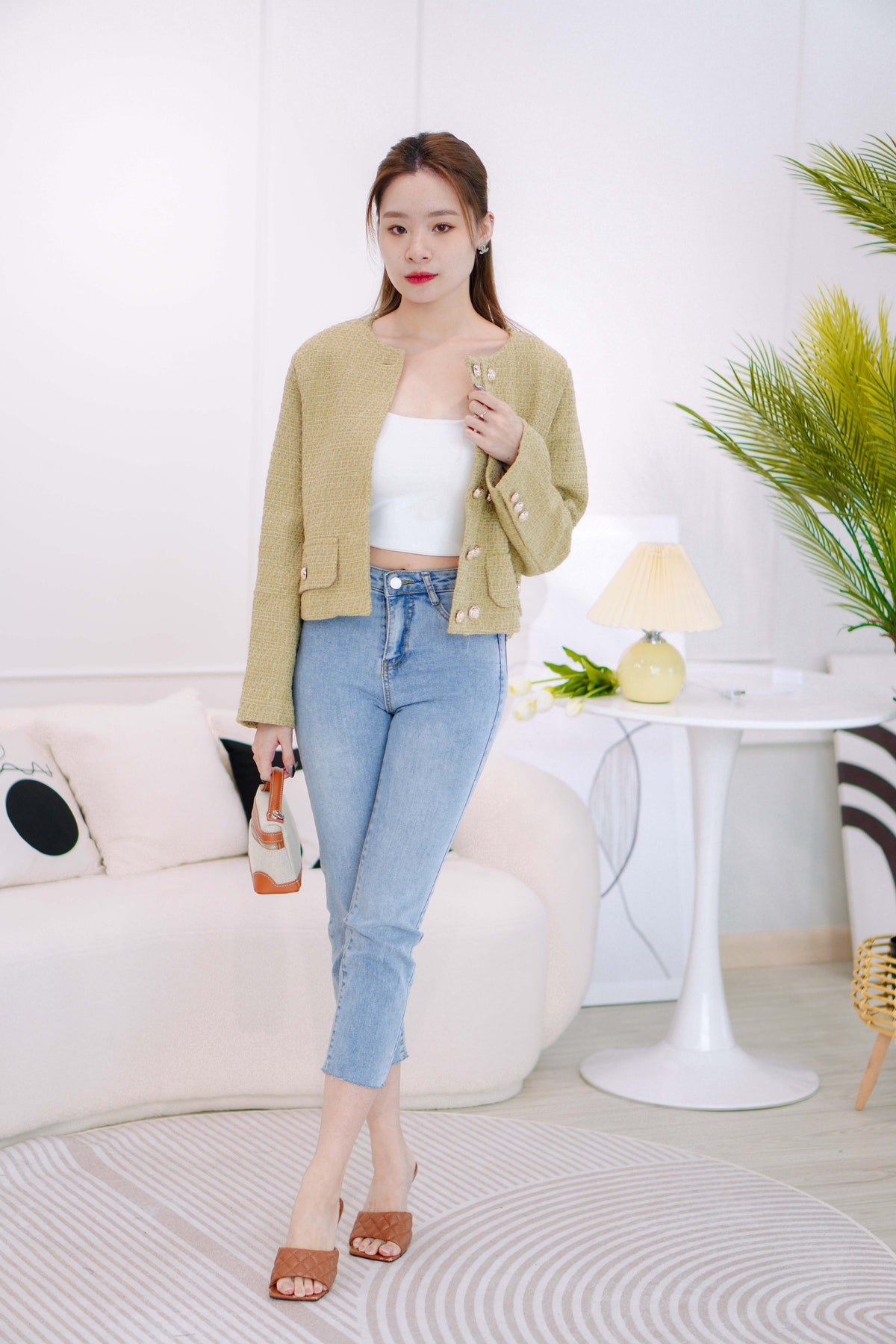 Anderson Cropped Jeans in Blue