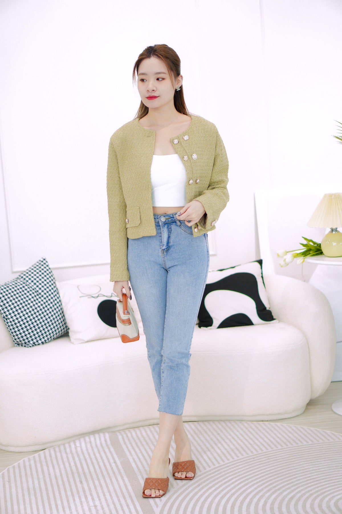 Anderson Cropped Jeans in Blue