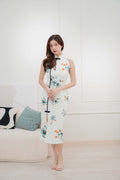 Xue Long Sleeveless Floral Cheongsam in White