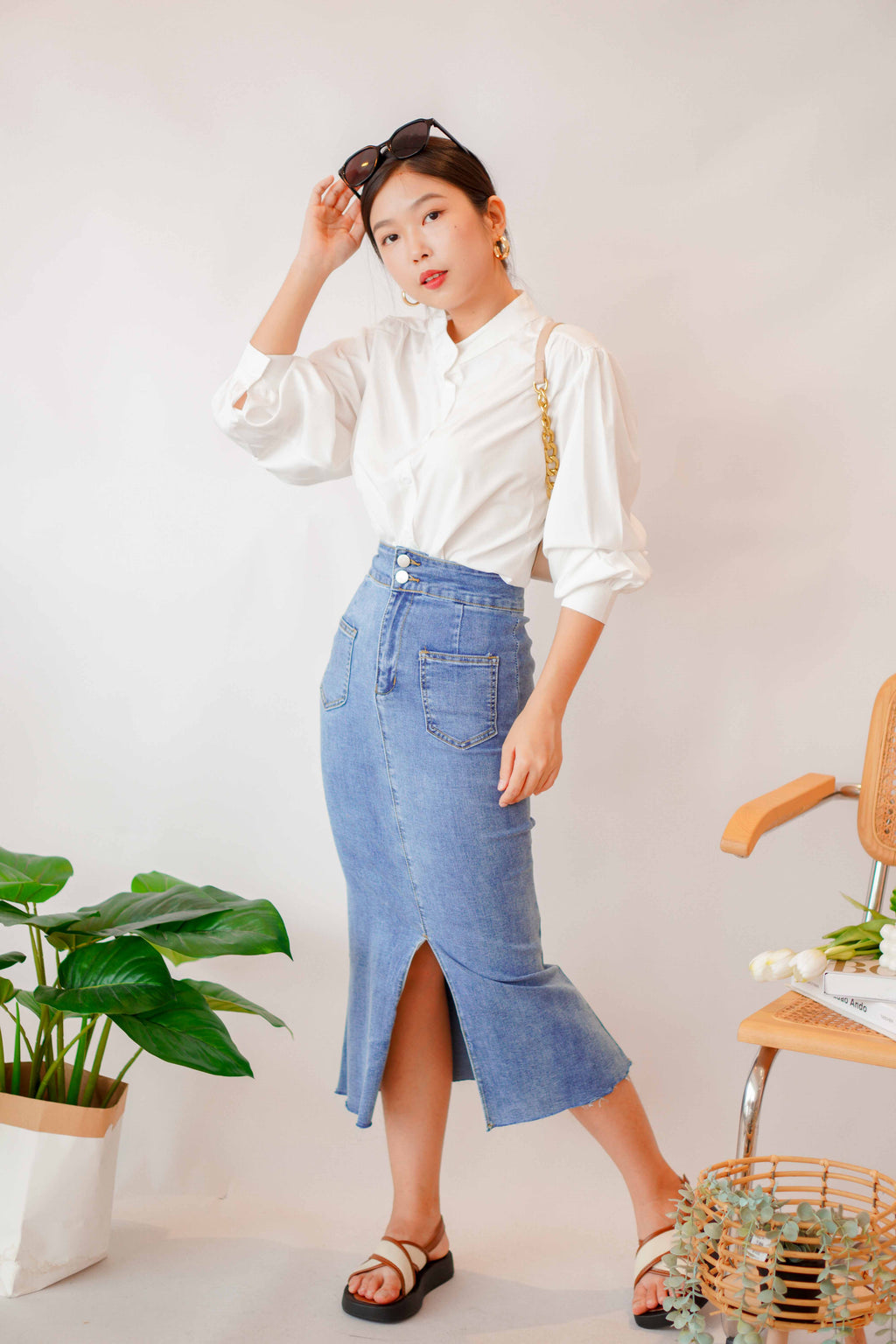 Yuji Long Sleeve Button Down Top in White