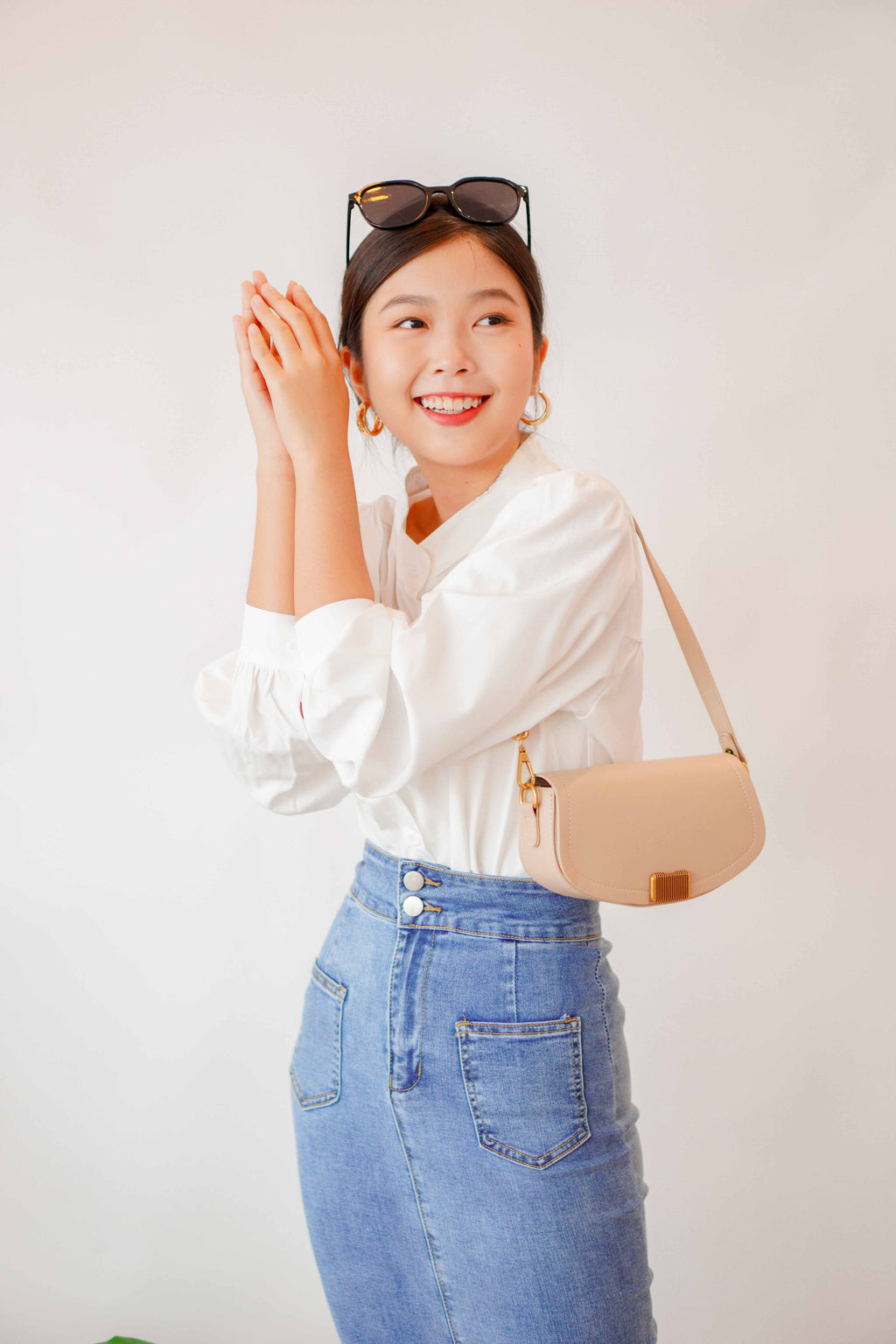 Yuji Long Sleeve Button Down Top in White