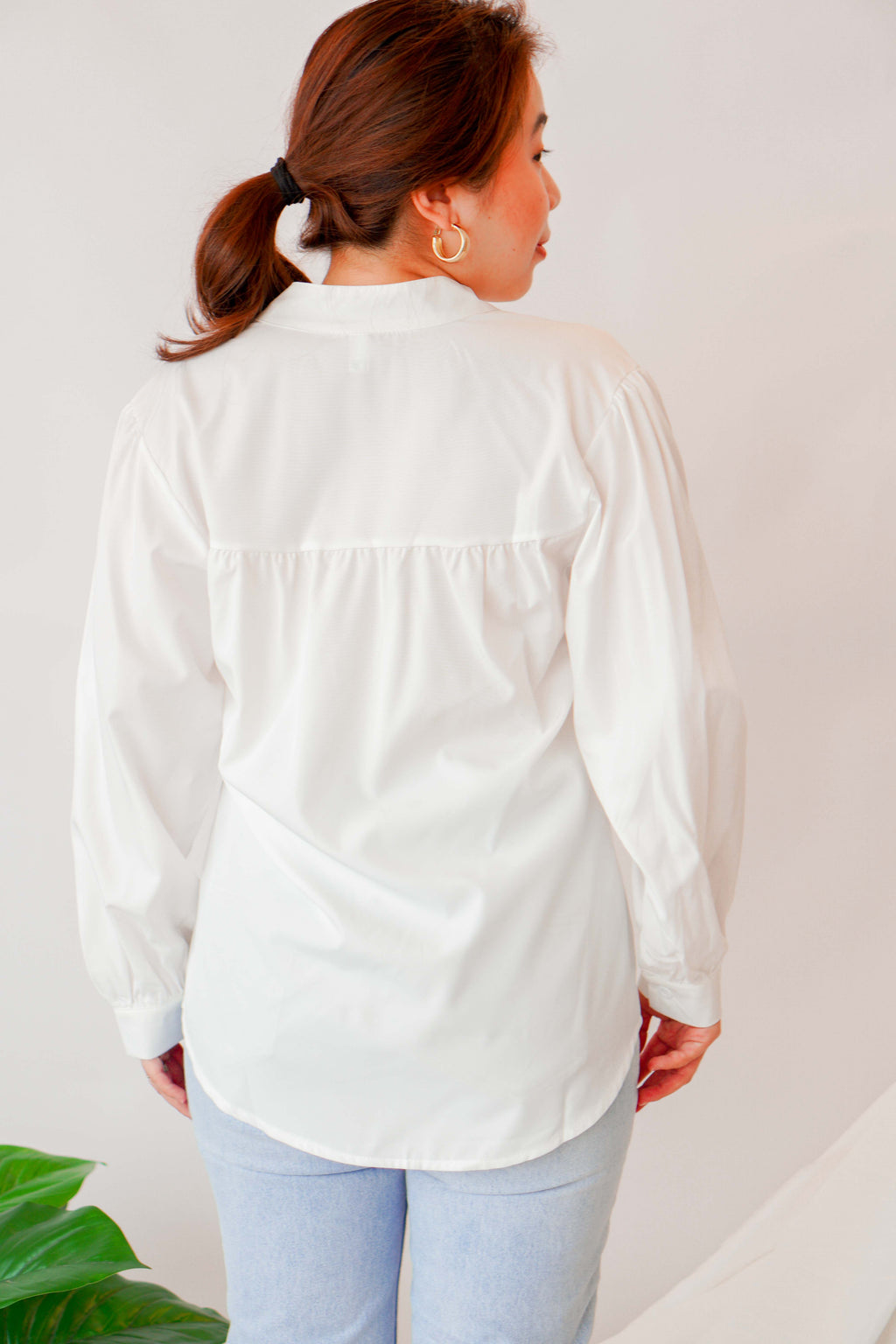 Yuji Long Sleeve Button Down Top in White