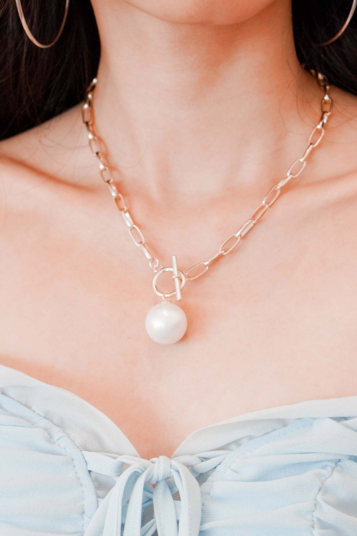 All White Pearl Necklace