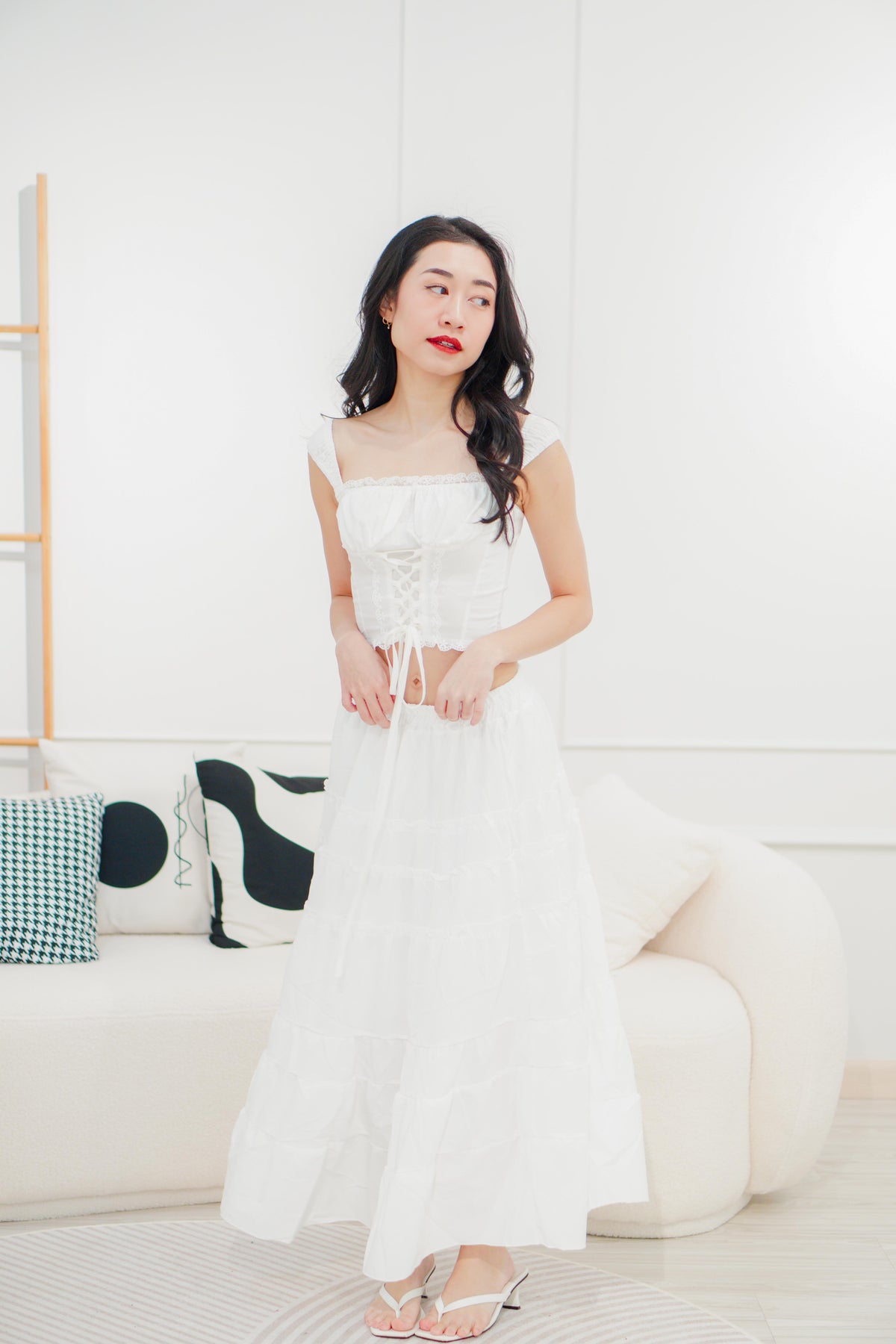 Cottage Girlie Lace Up Corset Top in White