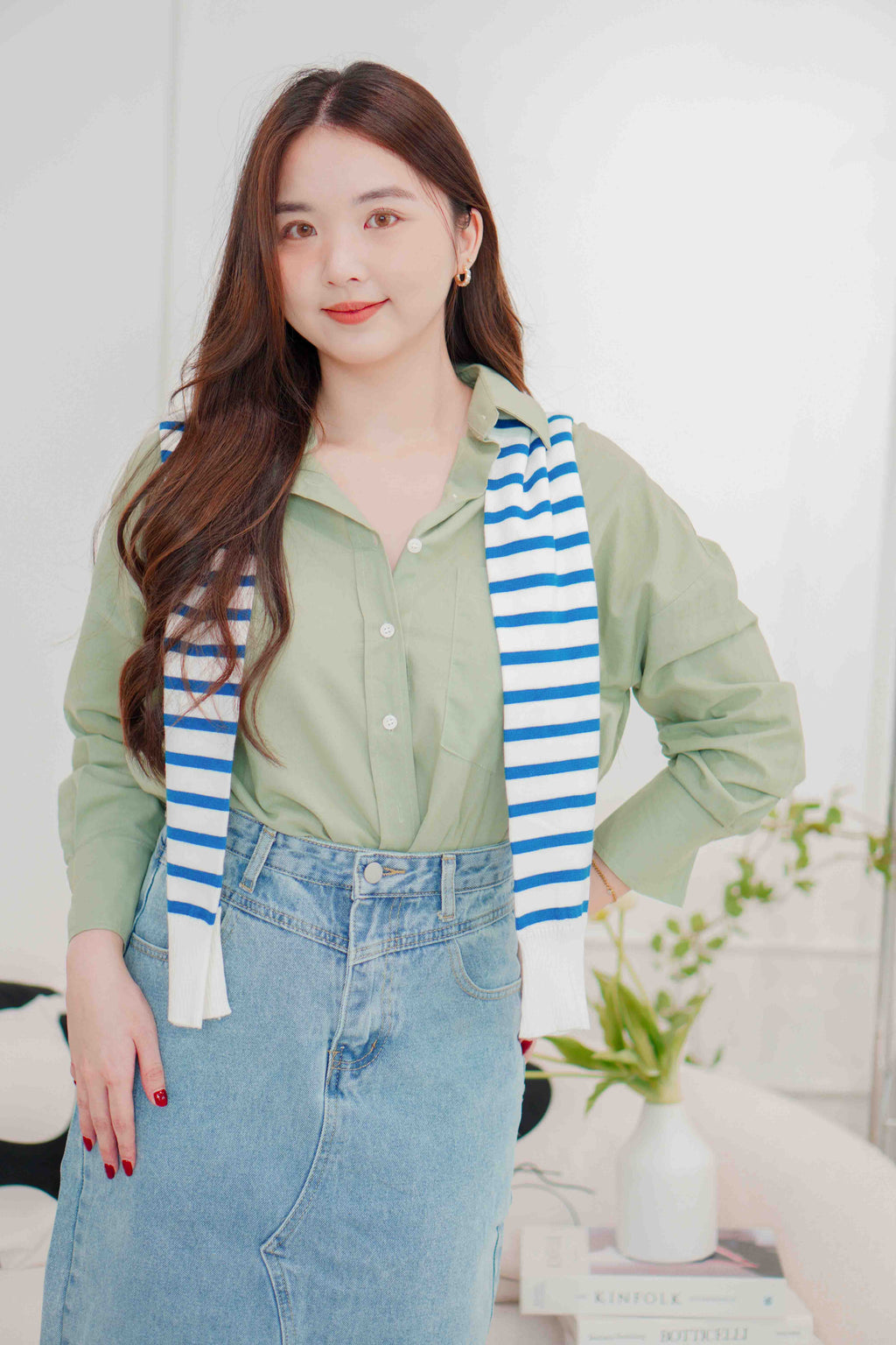 Island Resort Collar Button Down Linen Top in Green
