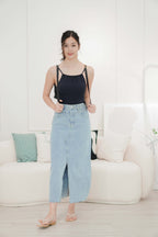Taylor Front Slit Denim Skirt in Blue