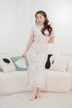 Rui Mini Pearl Long Floral Lace Cheongsam in Cream