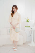 Yen Ru Mid Sleeves Cheongsam in Cream