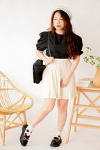 Macchiato Puffy Sleeve Crop Top in Black