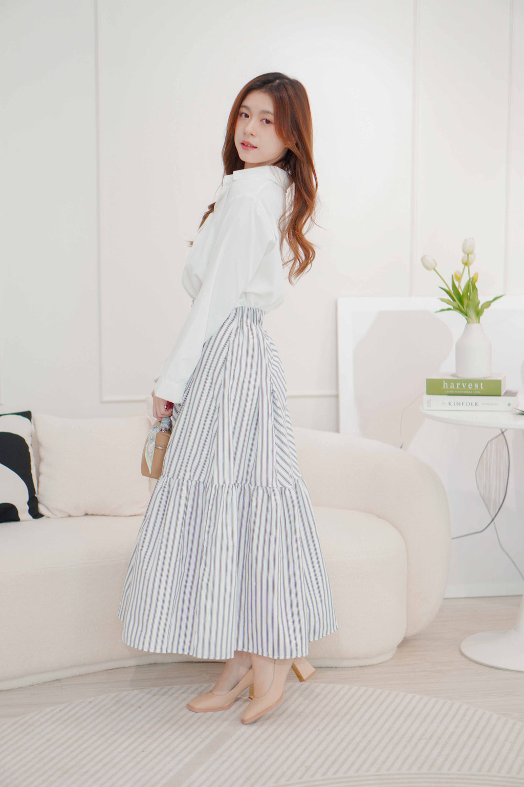 Naya Flowy Stripes Maxi Skirt in White