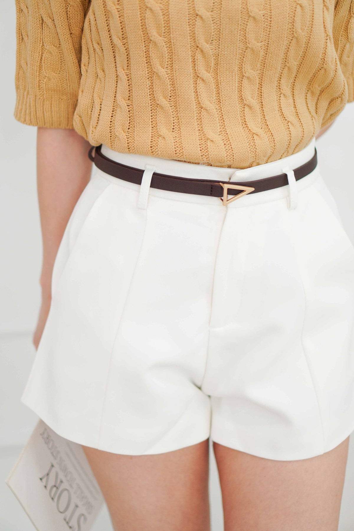 Eris Shorts in White (Free Belt)